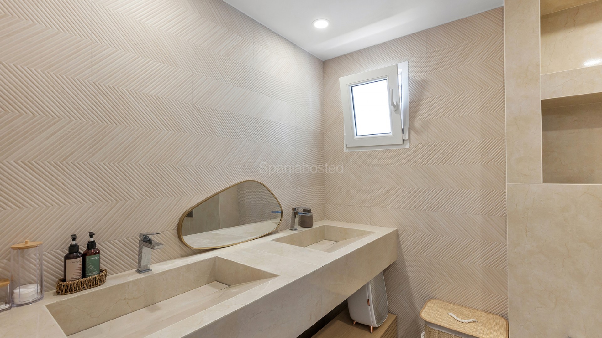Resale - Villa -
Torrevieja - Los Balcones