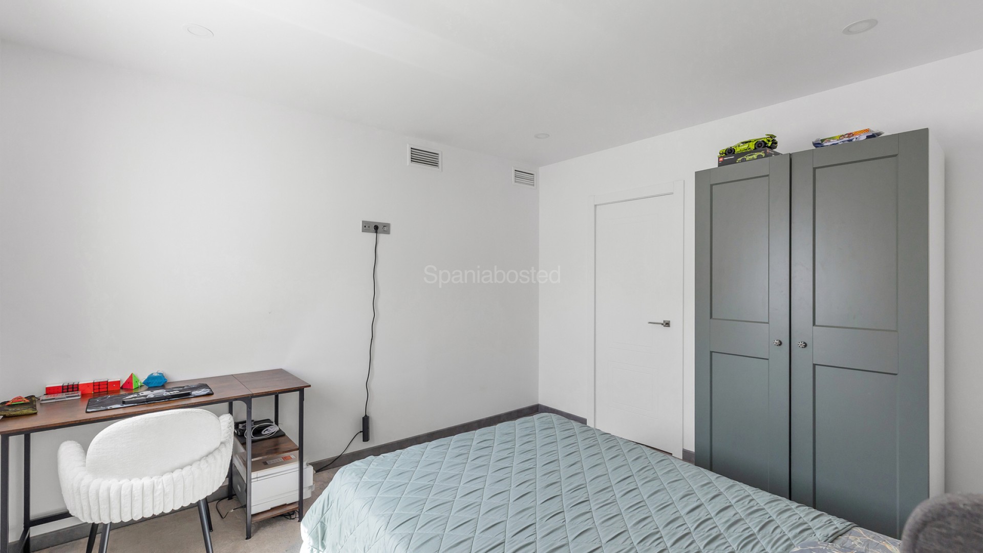 Resale - Villa -
Torrevieja - Los Balcones