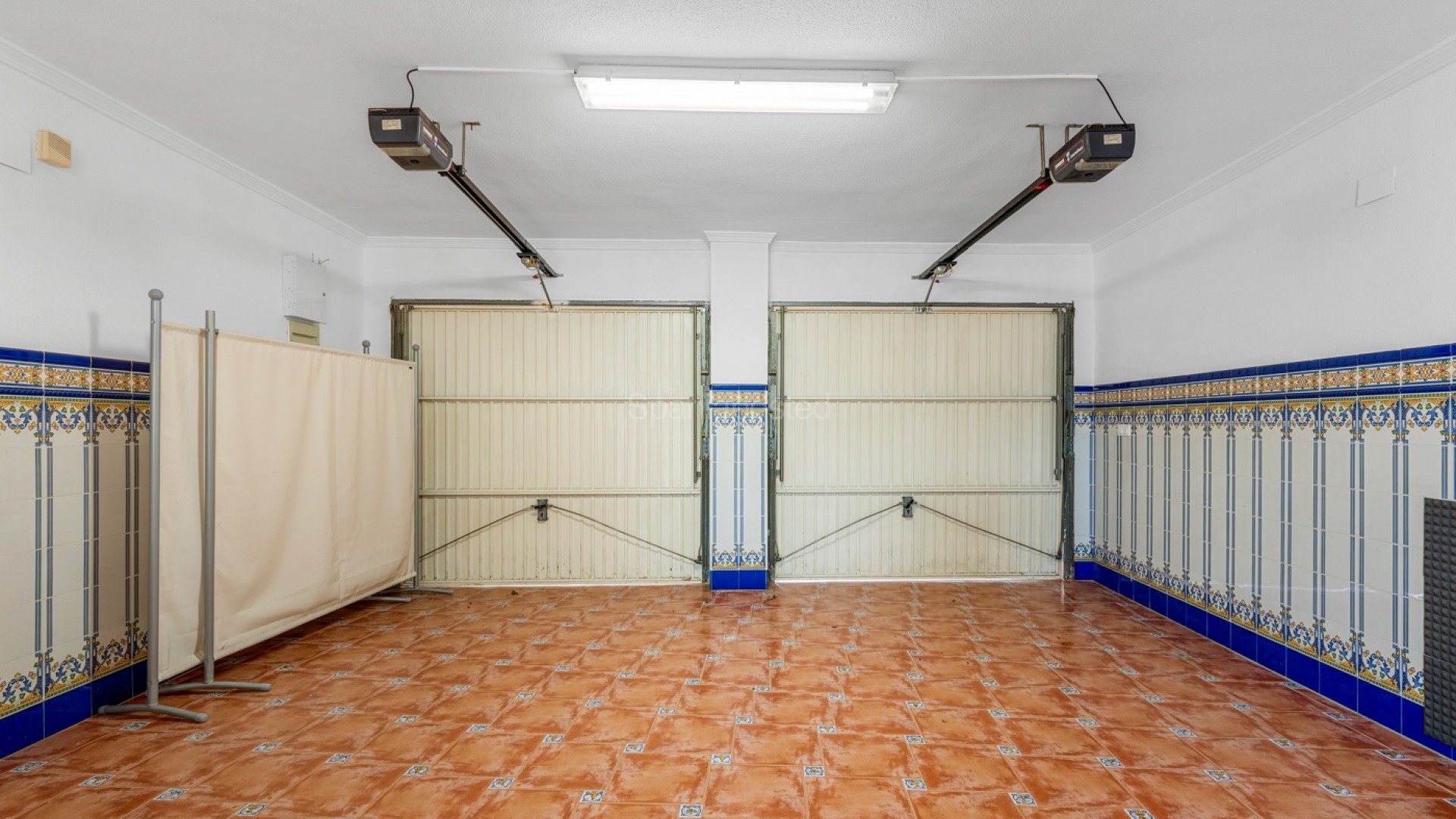 Resale - Villa -
Torrevieja