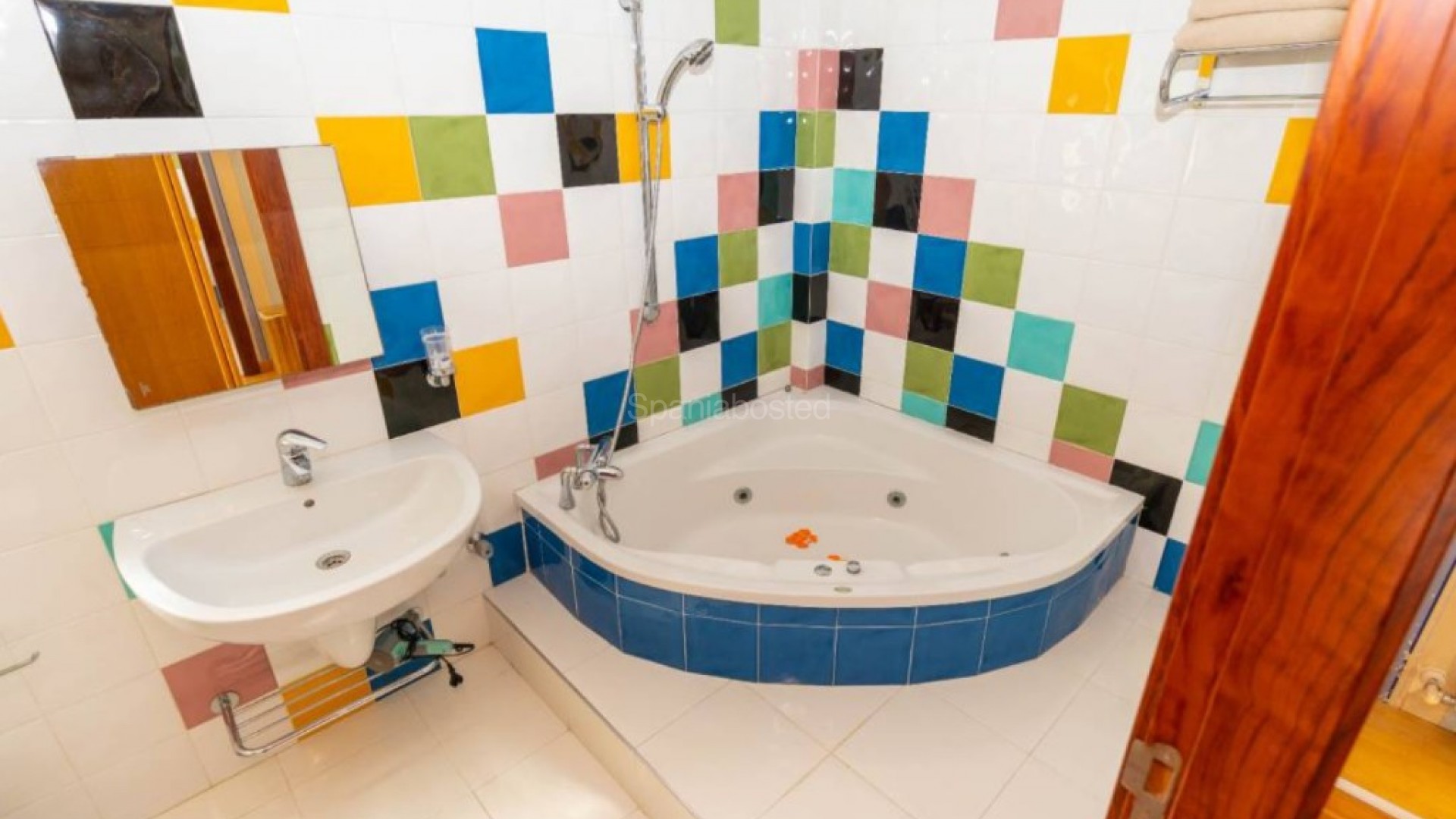 Resale - Villa -
Torrevieja