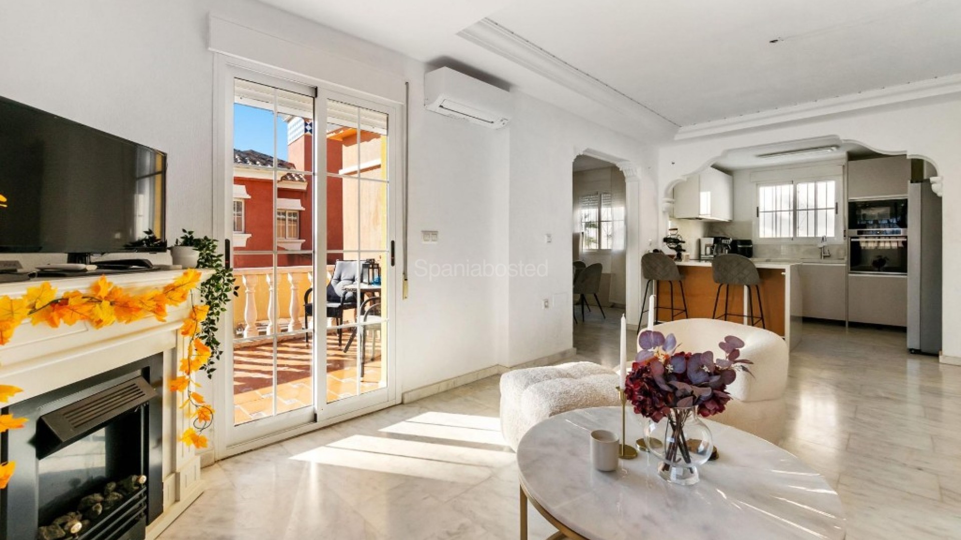 Resale - Villa -
Villamartín - Villamartin