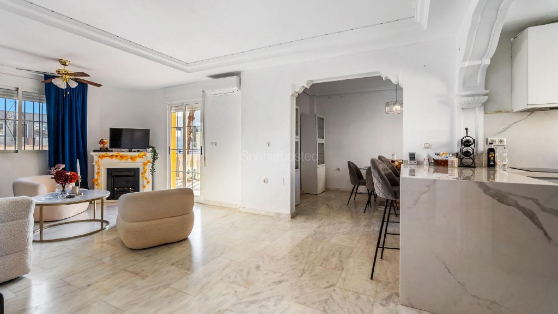 Resale - Villa -
Villamartín - Villamartin