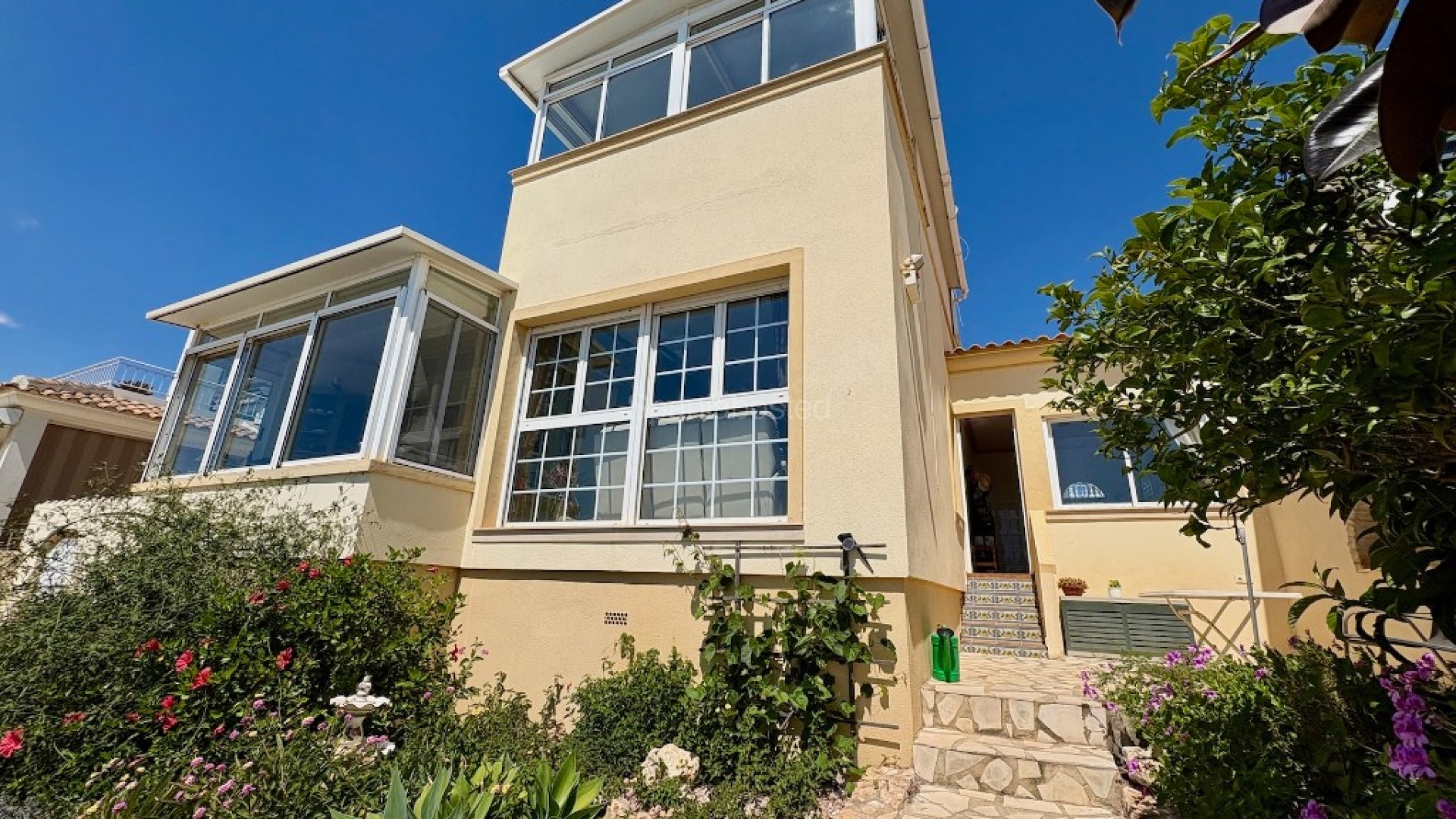 Resale - Villa -
Villamartín - Villamartin