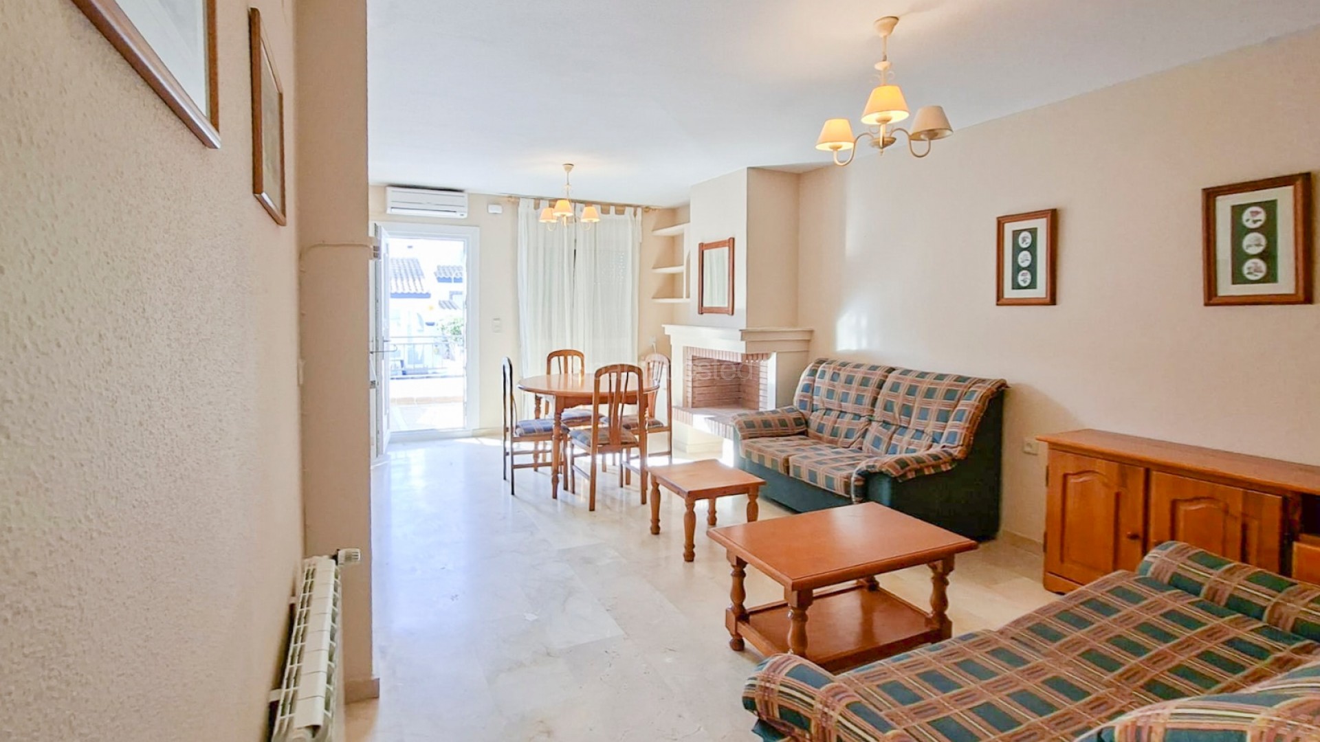 Resale - Villa -
Villamartín - Villamartin