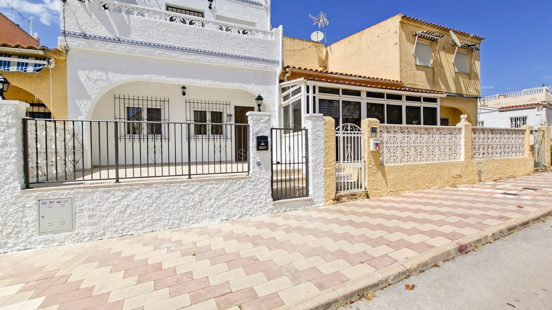 Segunda mano - Adosado -
San Fulgencio - Urb. La Marina
