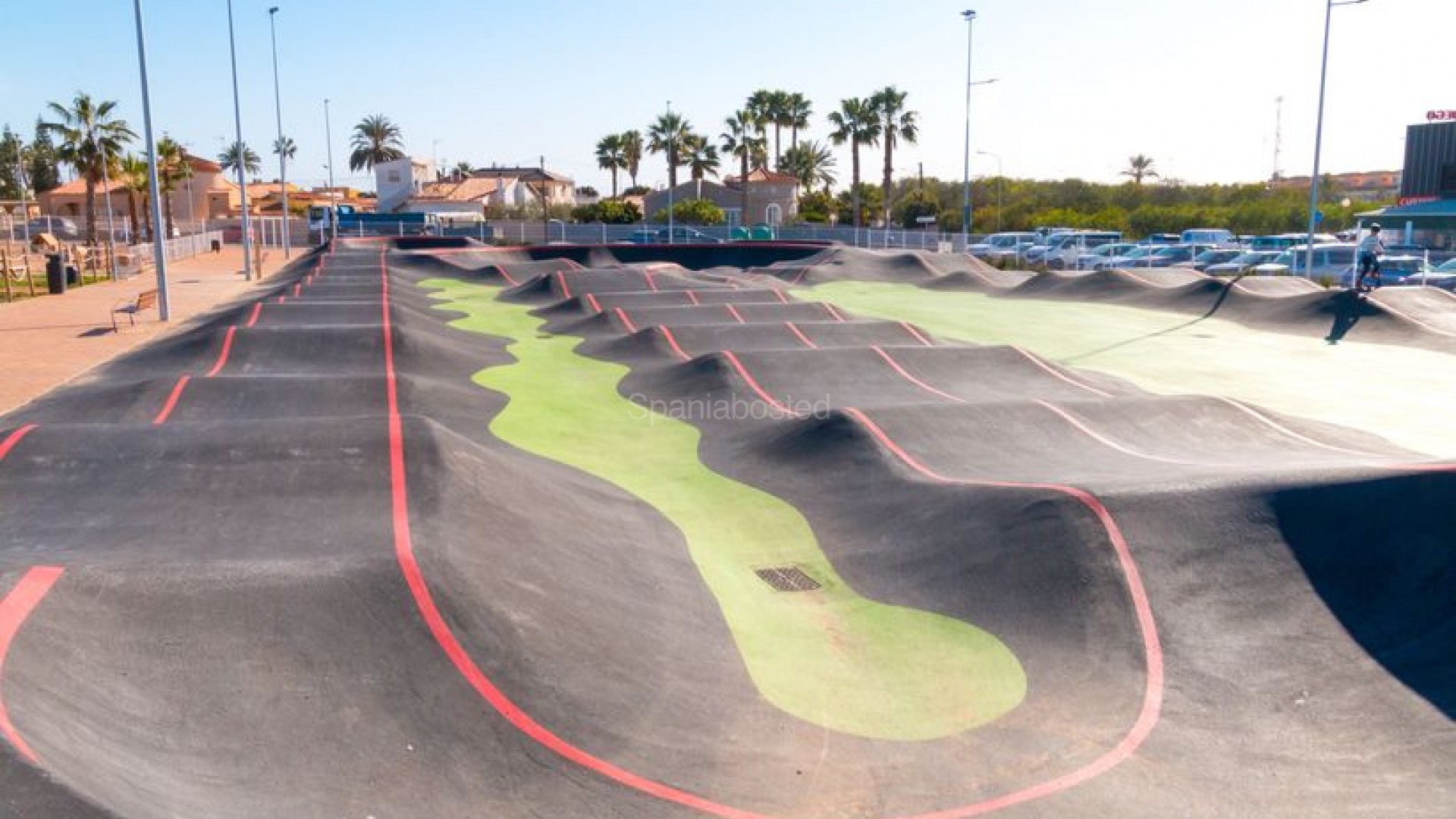 Segunda mano - Adosado -
Torrevieja