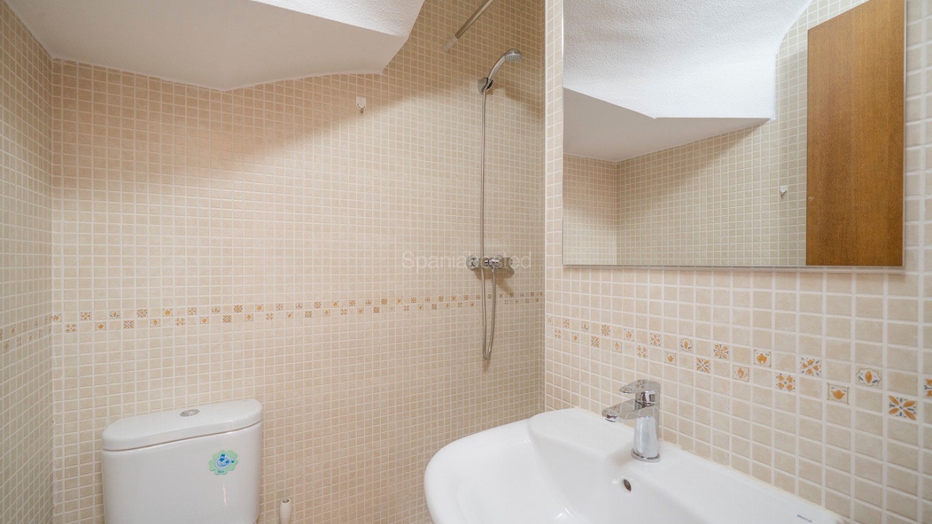 Segunda mano - Apartamento -
Algorfa