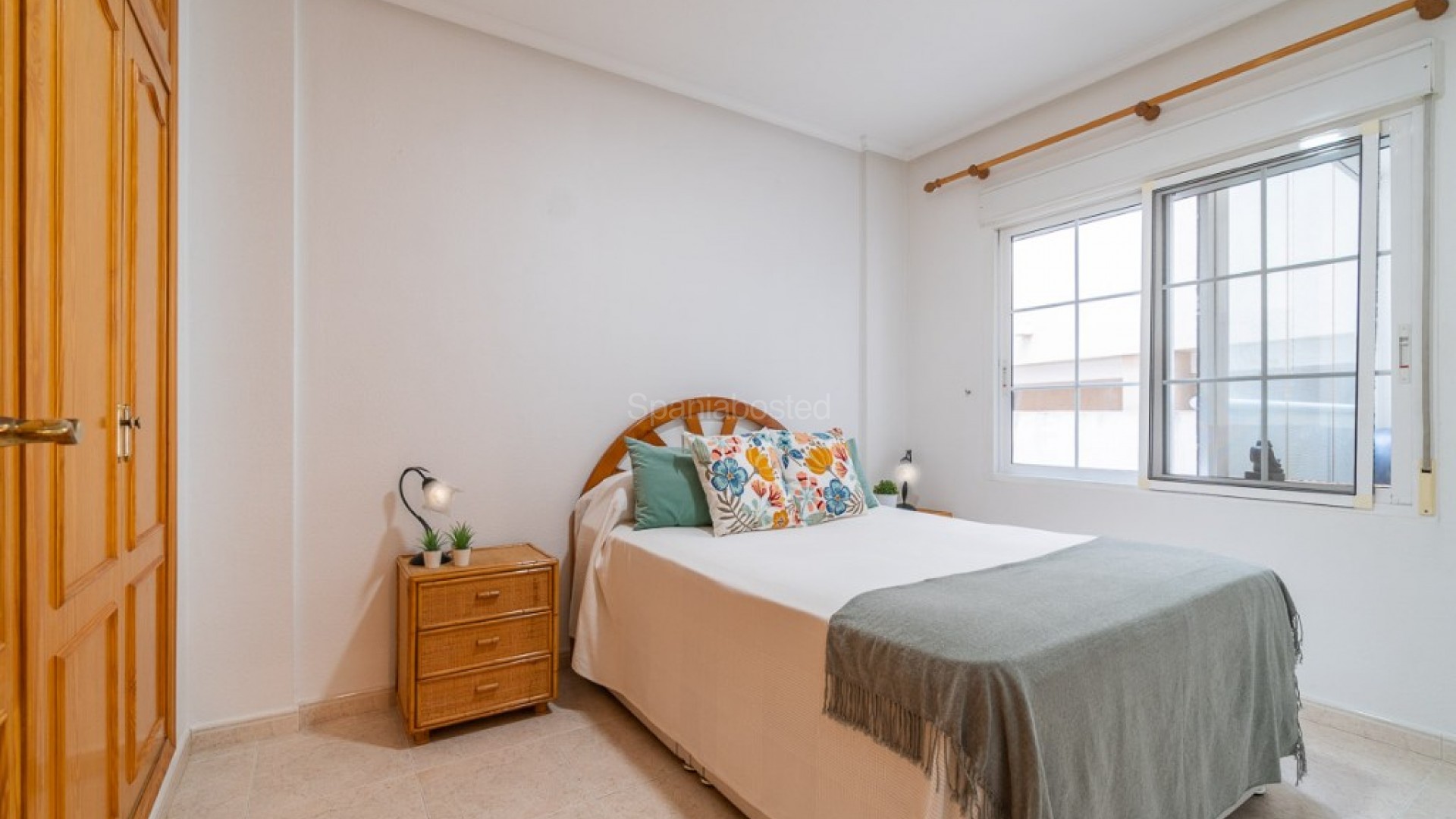 Segunda mano - Apartamento -
Algorfa