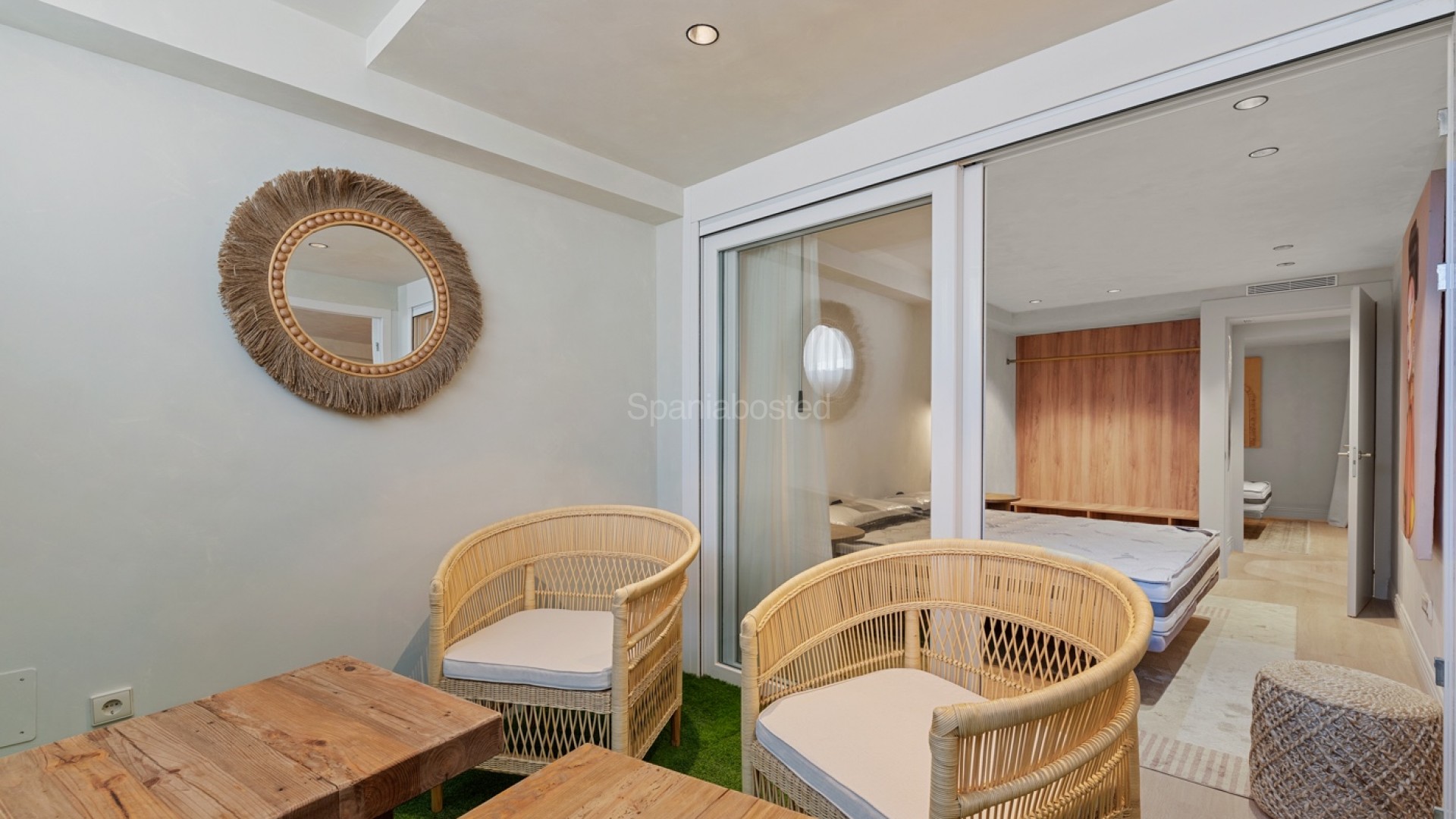 Segunda mano - Apartamento -
Alicante