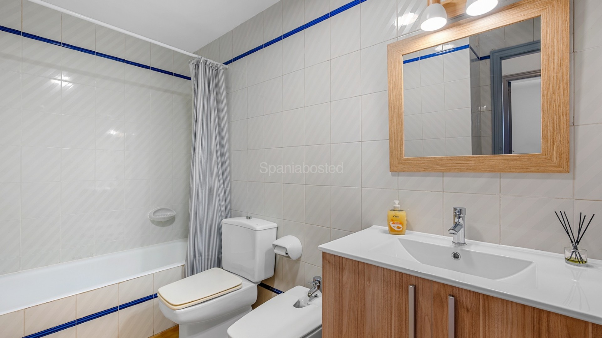 Segunda mano - Apartamento -
Altea