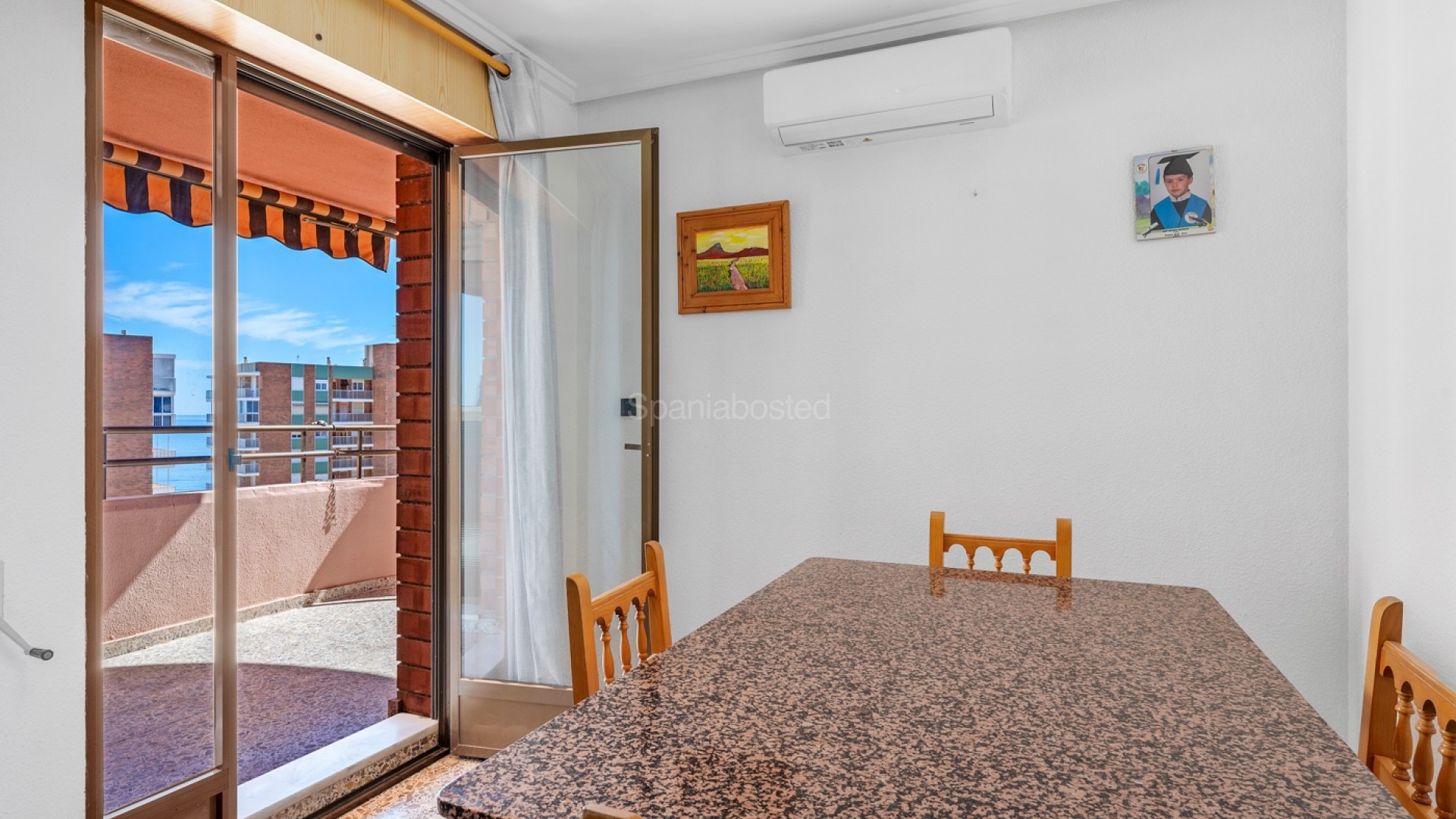 Segunda mano - Apartamento -
Arenales del Sol - Segunda linea playa