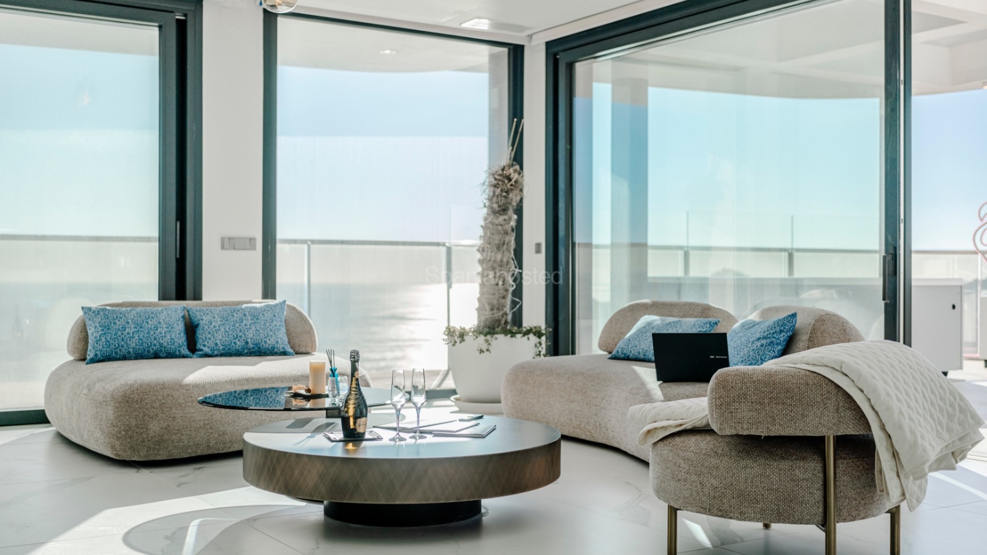 Segunda mano - Apartamento -
Benidorm