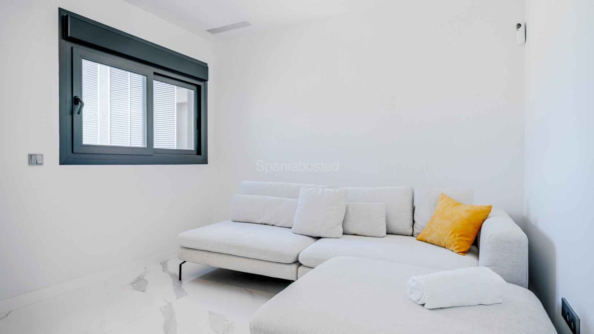 Segunda mano - Apartamento -
Benidorm