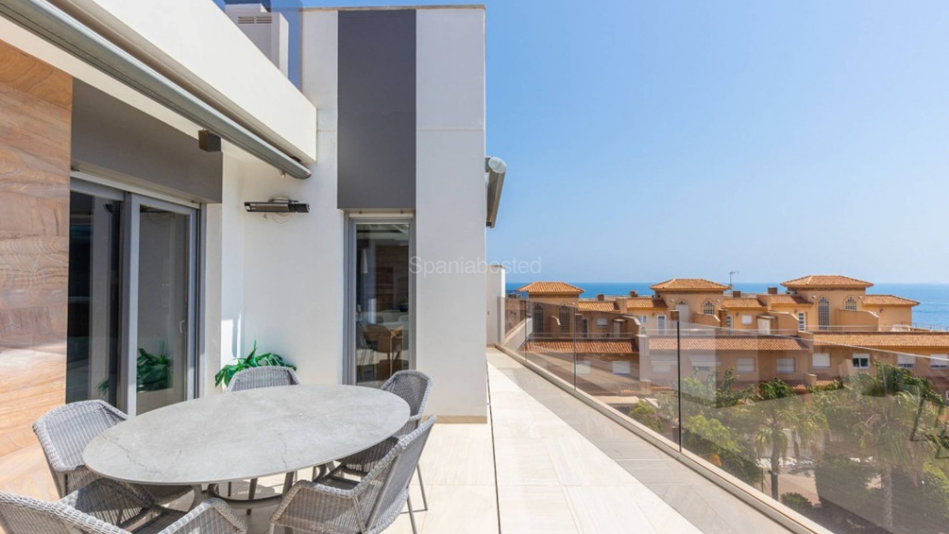 Segunda mano - Apartamento -
Cabo Roig