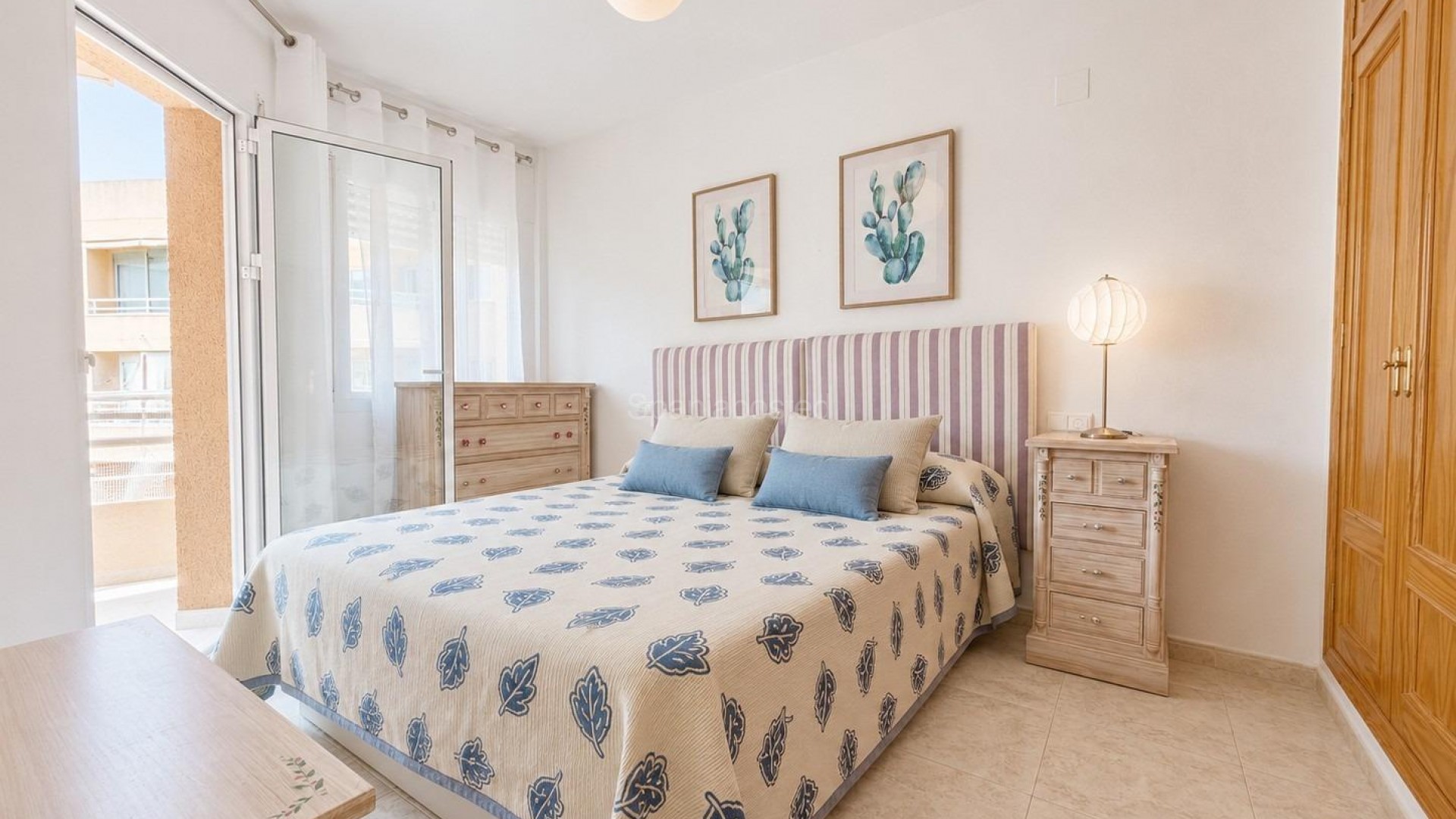 Segunda mano - Apartamento -
Dehesa de campoamor - Campoamor