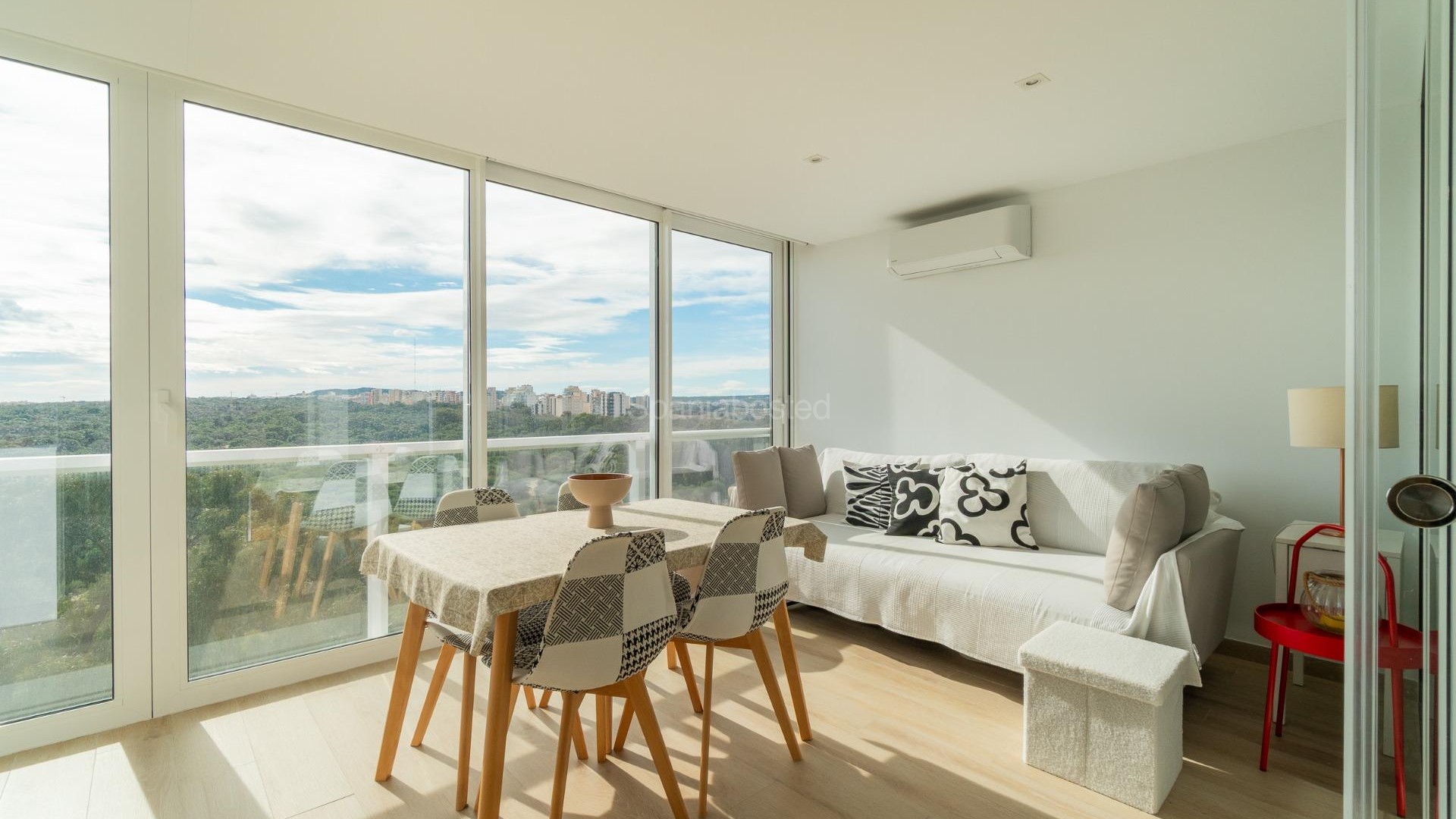 Segunda mano - Apartamento -
Guardamar del Segura - Puerto Deportivo