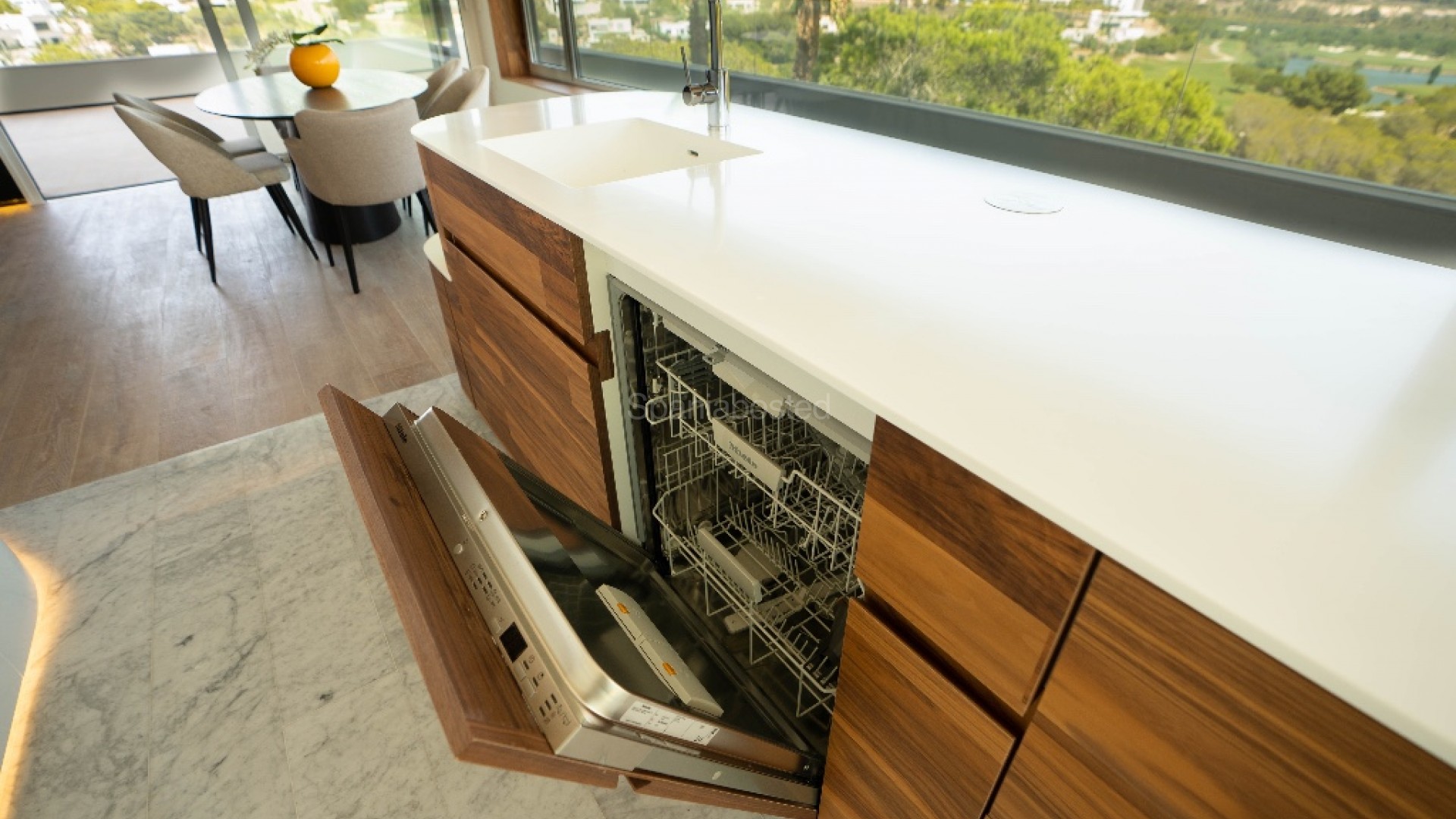 Segunda mano - Apartamento -
Las Colinas