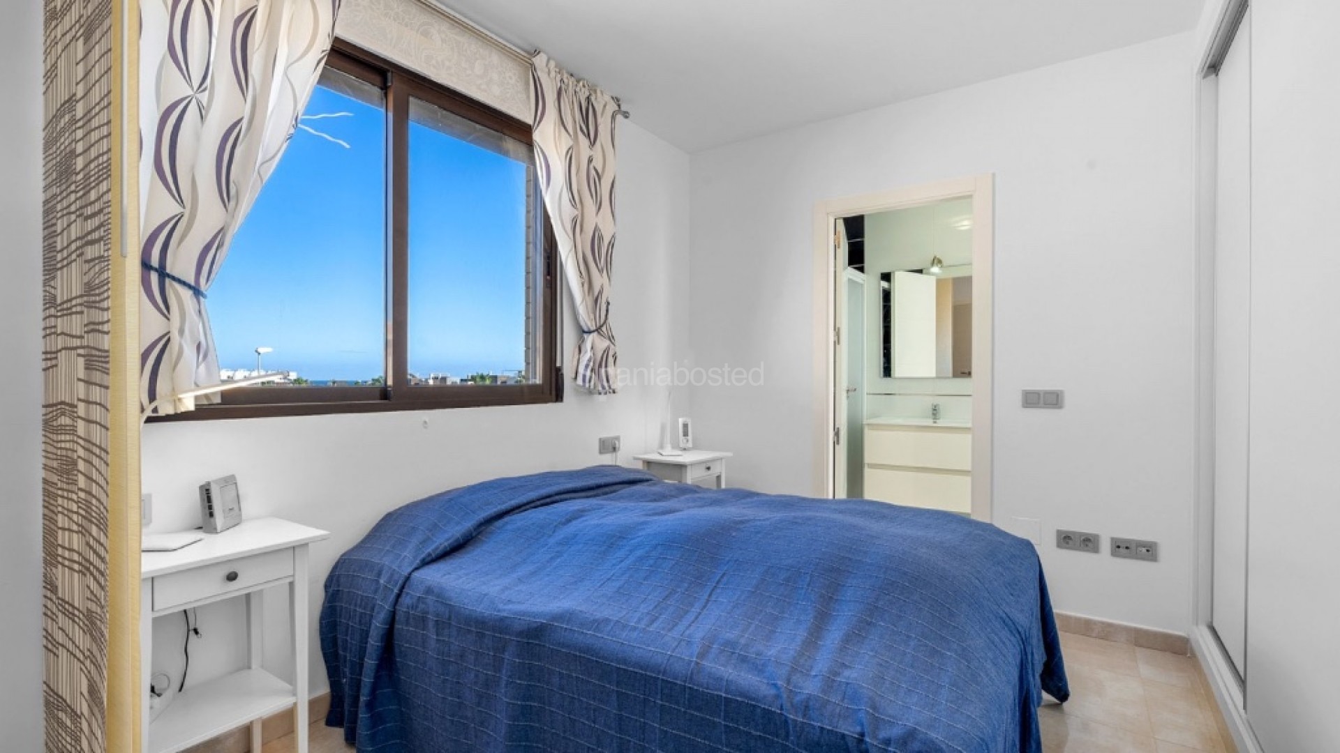 Segunda mano - Apartamento -
Lomas de Cabo Roig