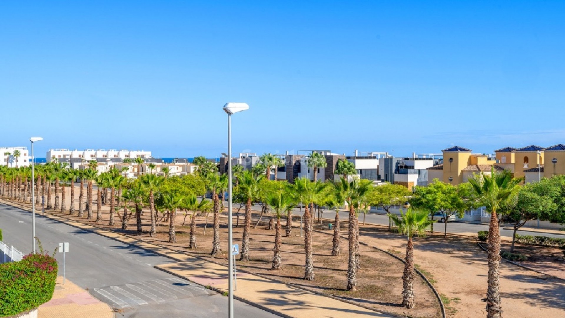 Segunda mano - Apartamento -
Lomas de Cabo Roig