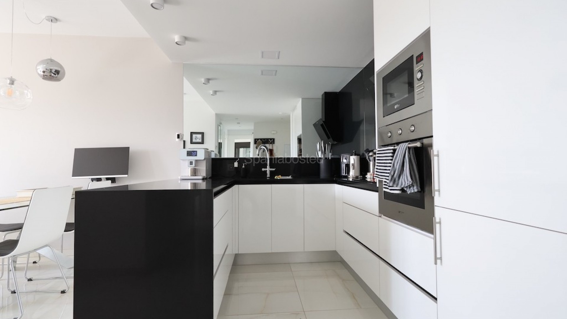 Segunda mano - Apartamento -
Orihuela Costa