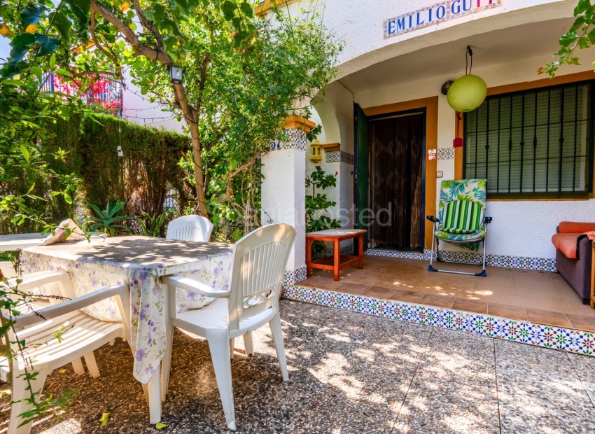 Segunda mano - Apartamento -
Orihuela Costa