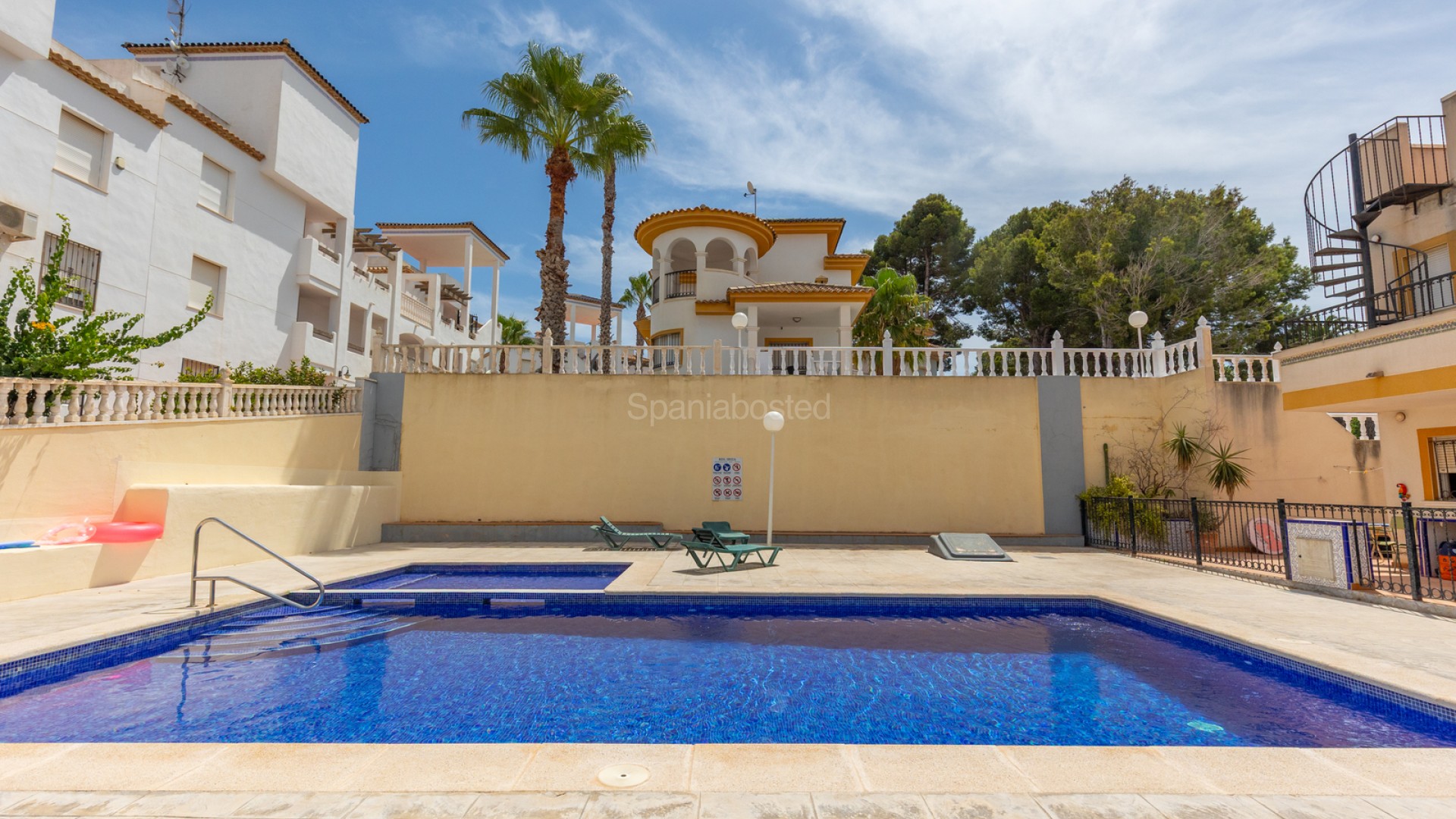 Segunda mano - Apartamento -
Orihuela - Villamartin