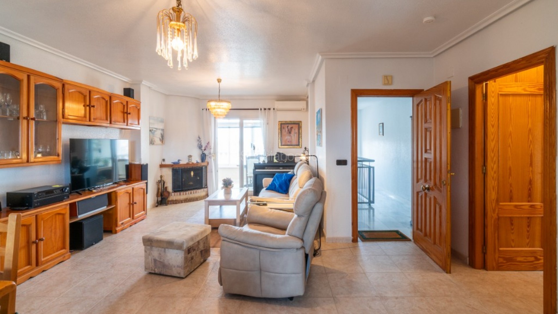 Segunda mano - Apartamento -
Playa Flamenca