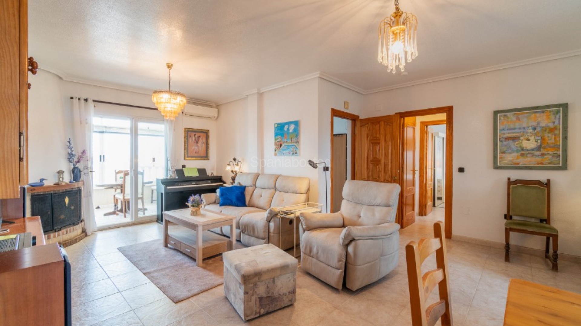 Segunda mano - Apartamento -
Playa Flamenca