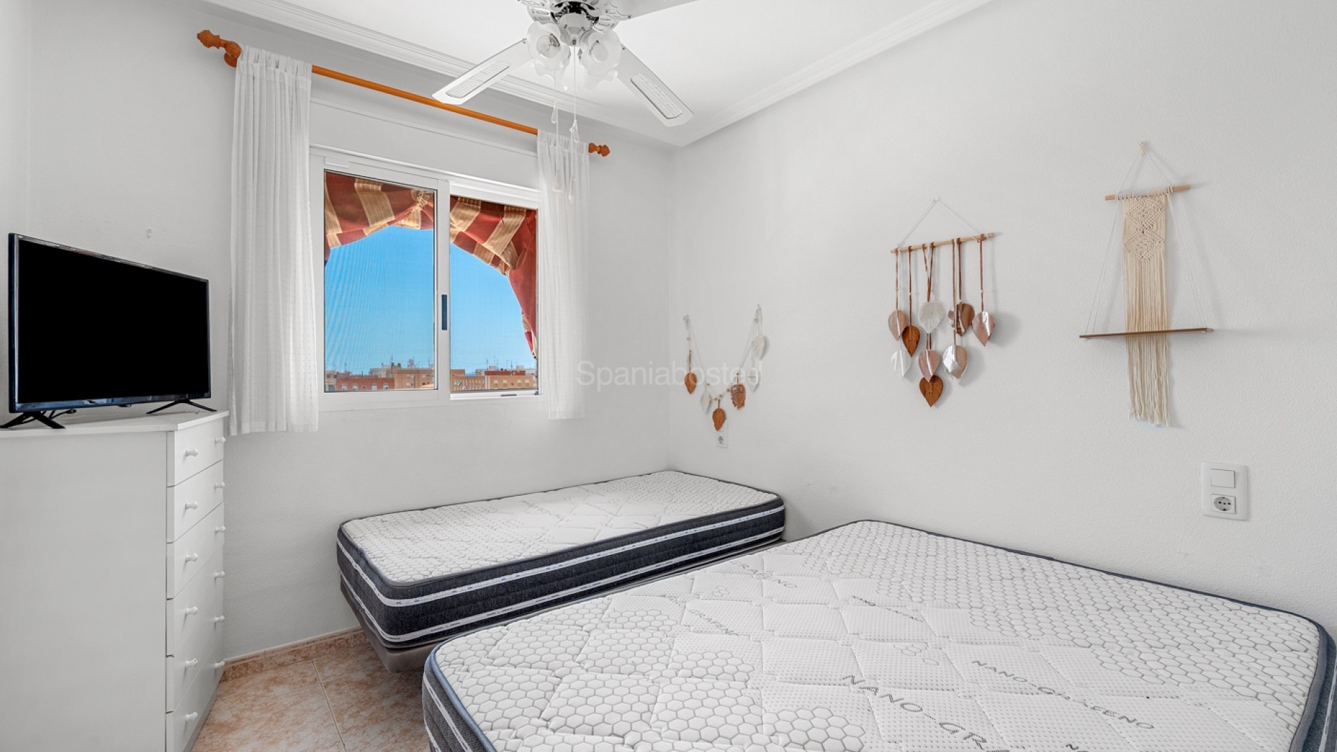 Segunda mano - Apartamento -
Santa Pola