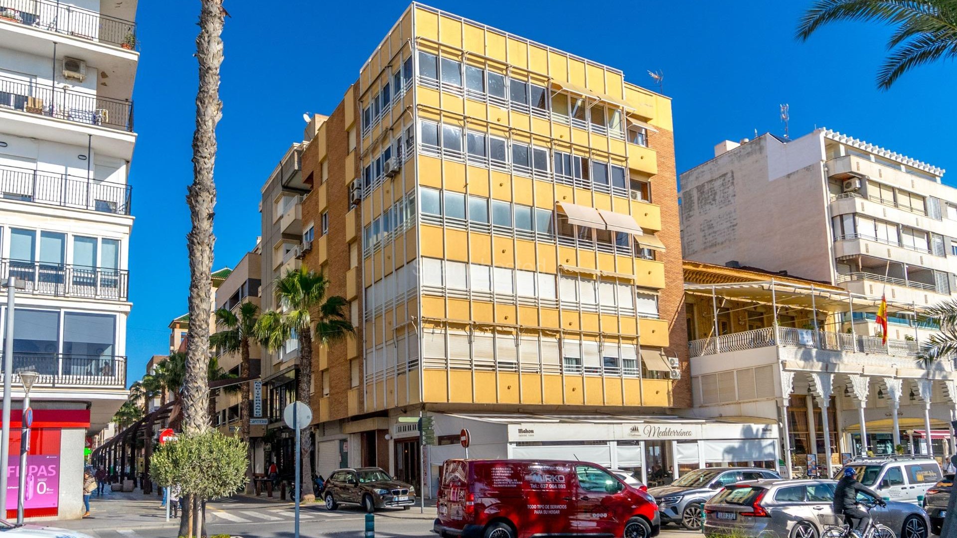 Segunda mano - Apartamento -
Torrevieja - Centro - Muelle Pesquero