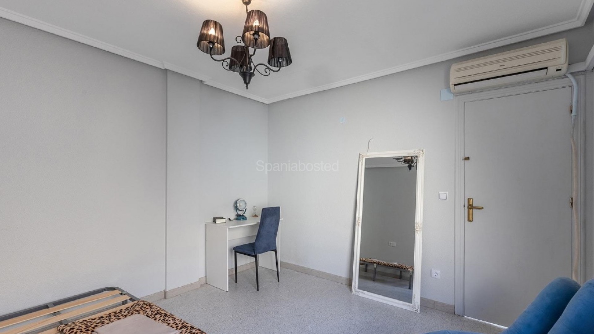 Segunda mano - Apartamento -
Torrevieja - La Mata