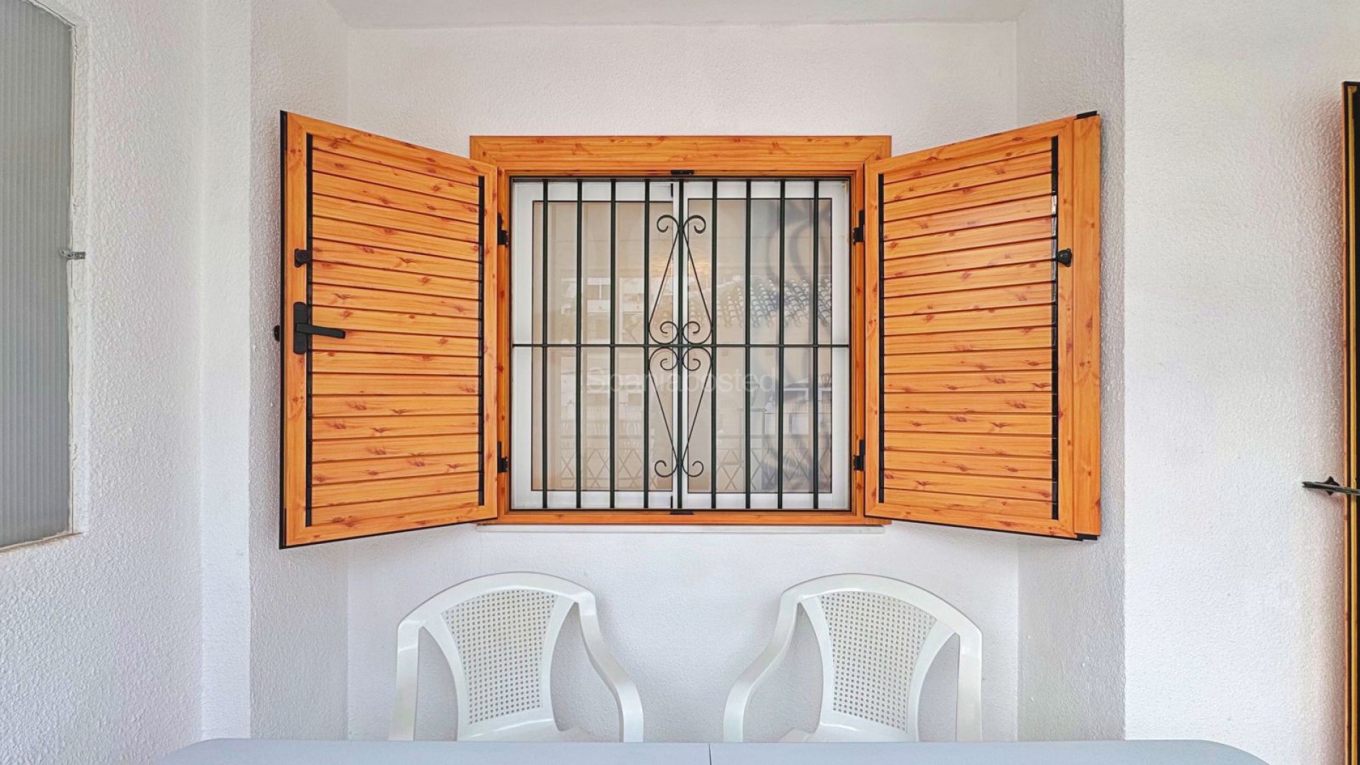 Segunda mano - Apartamento -
Torrevieja - La Mata