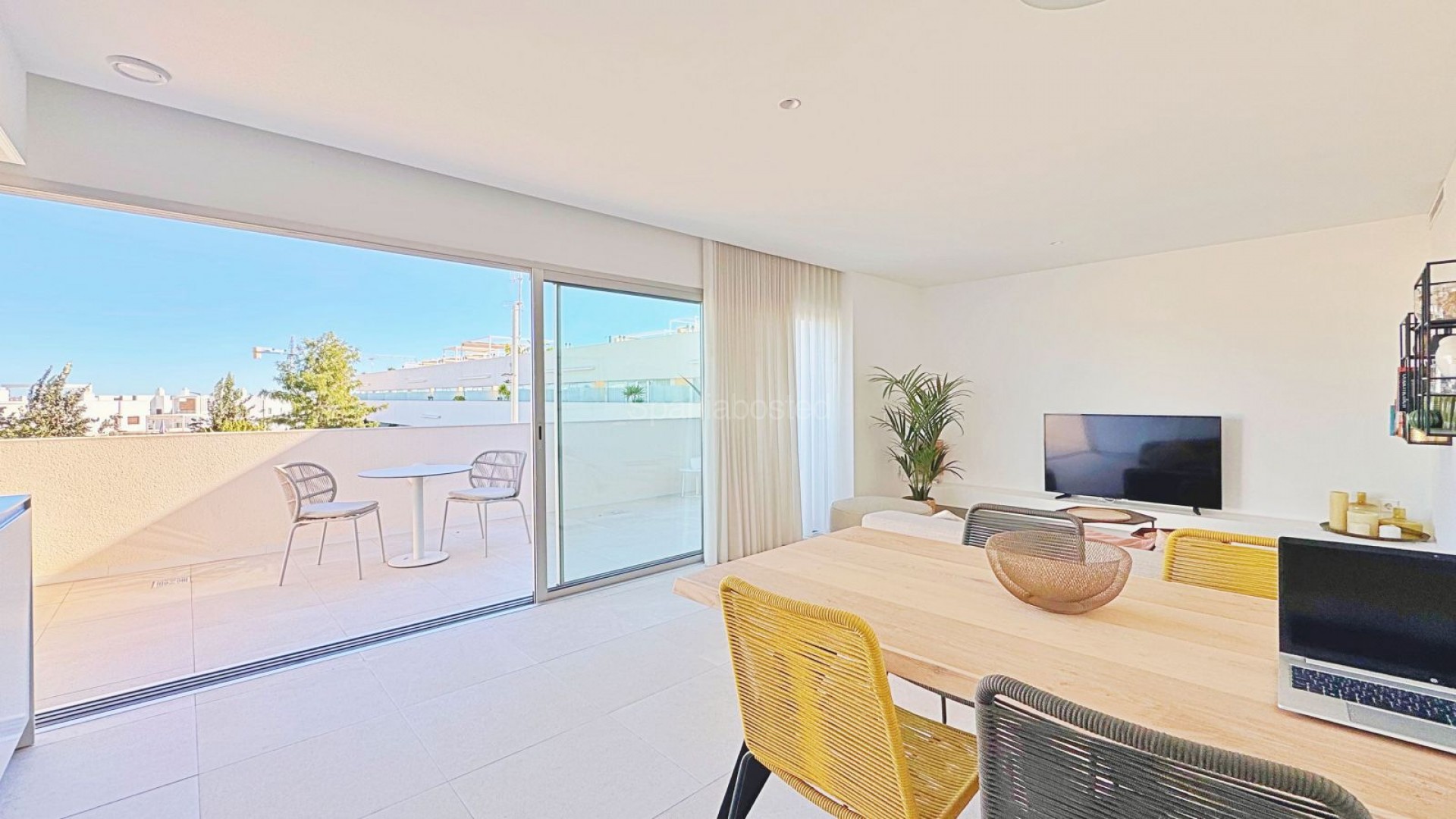 Segunda mano - Apartamento -
Torrevieja - Los Balcones