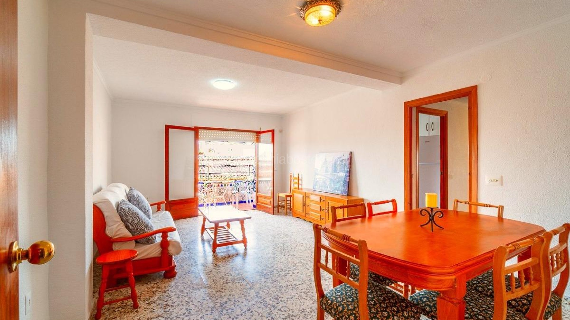 Segunda mano - Apartamento -
Torrevieja - Playa de los Naufragos