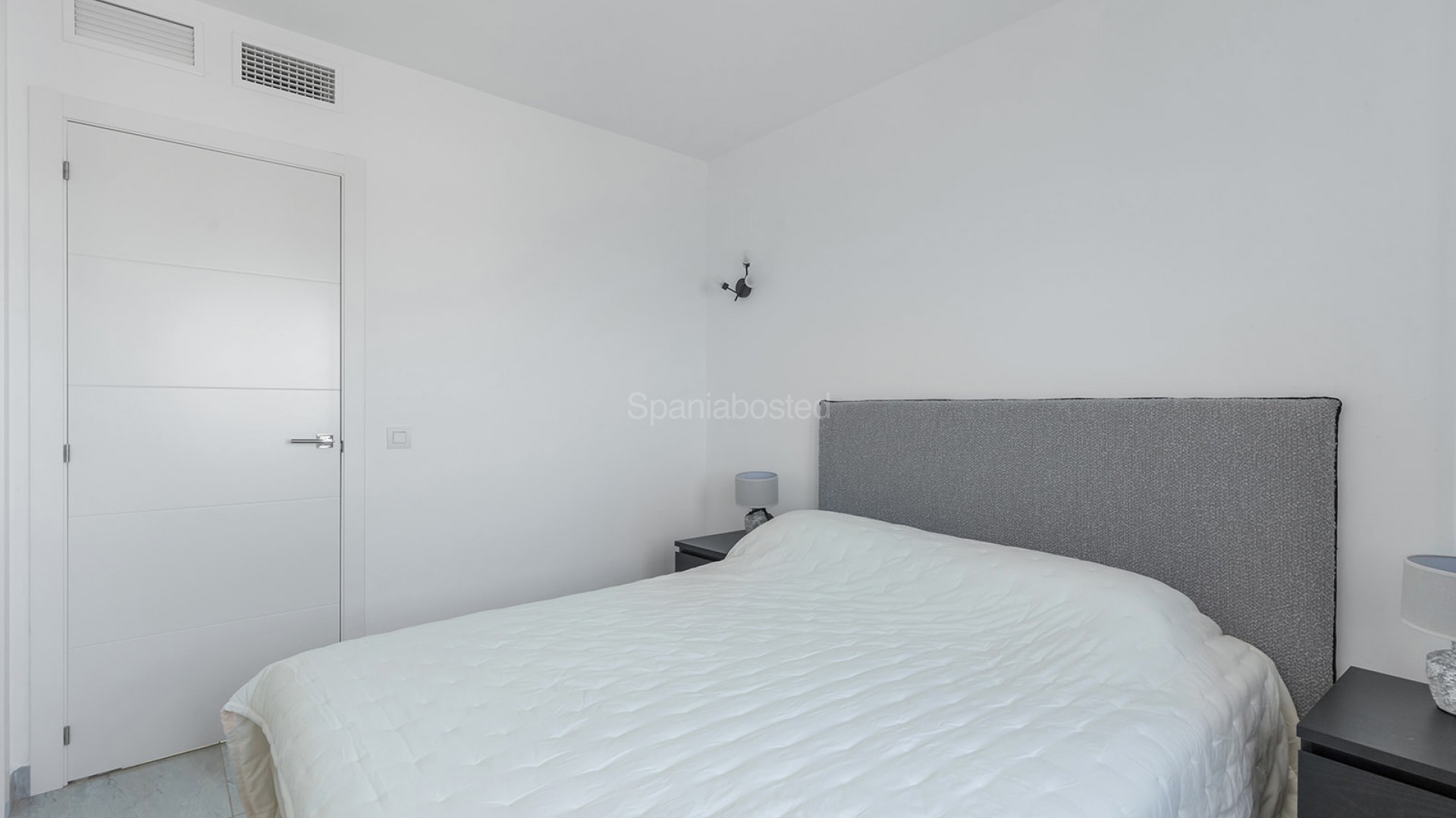 Segunda mano - Apartamento -
Torrevieja - Punta Prima