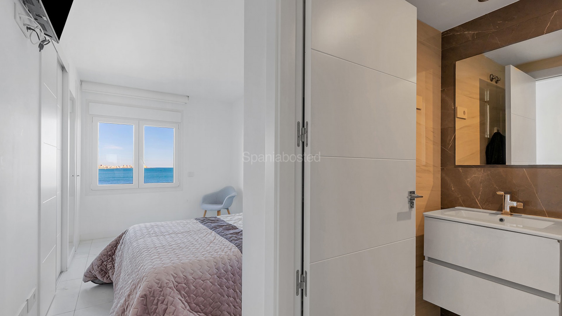 Segunda mano - Apartamento -
Torrevieja - Punta Prima