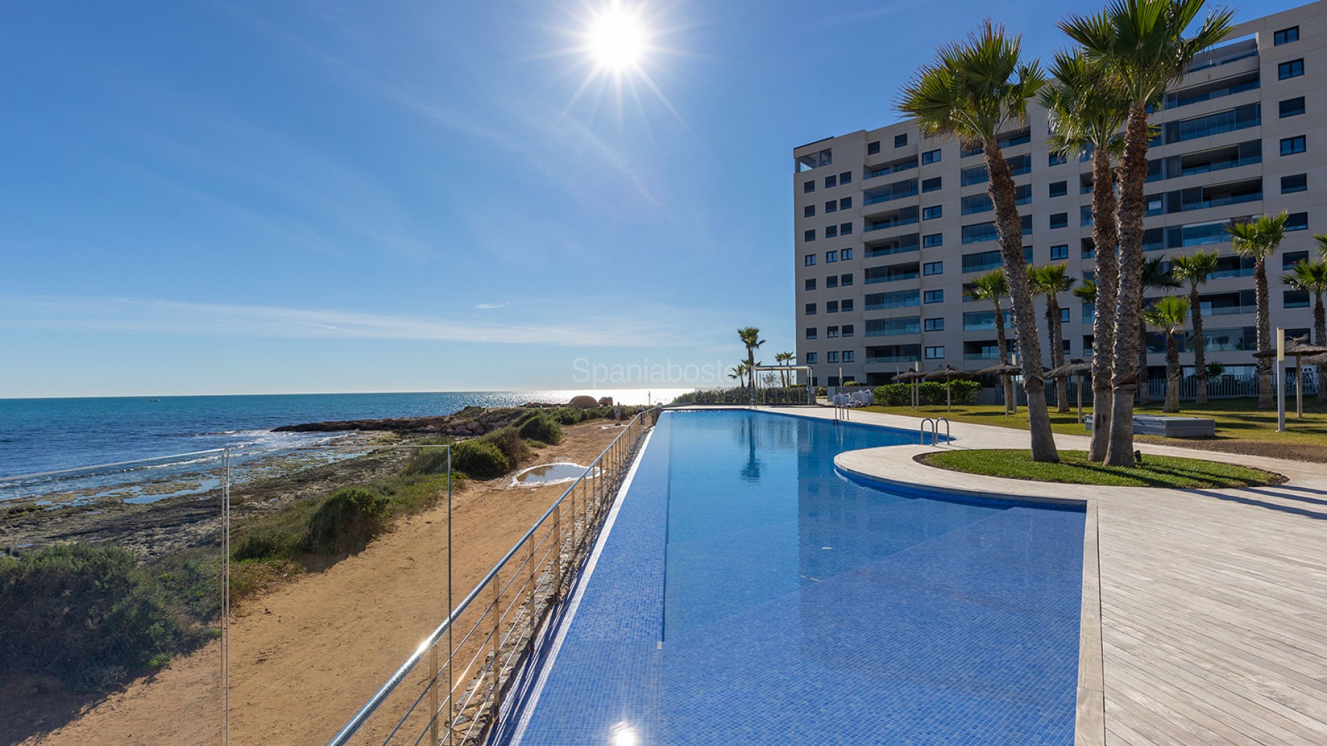 Segunda mano - Apartamento -
Torrevieja - Punta Prima