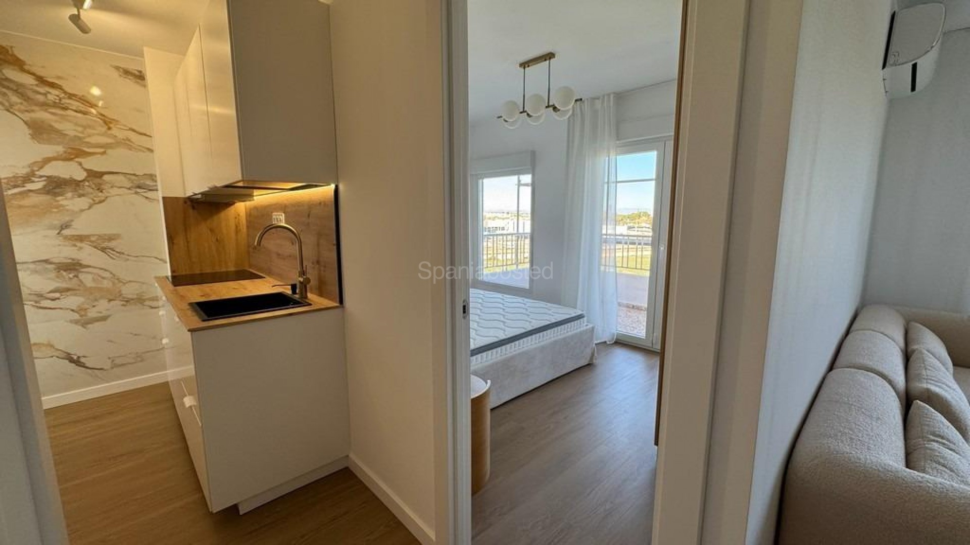 Segunda mano - Apartamento -
Torrevieja - Punta prima