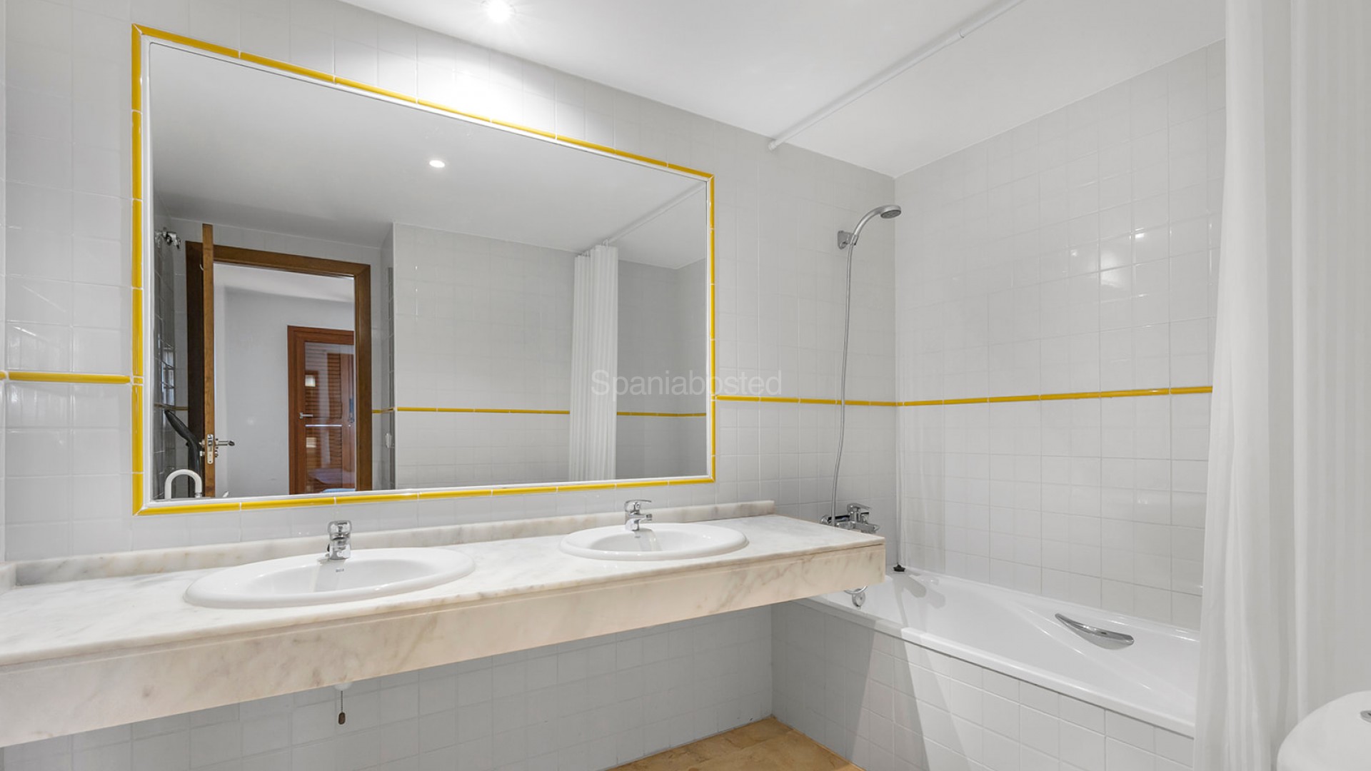 Segunda mano - Apartamento -
Torrevieja - Punta Prima