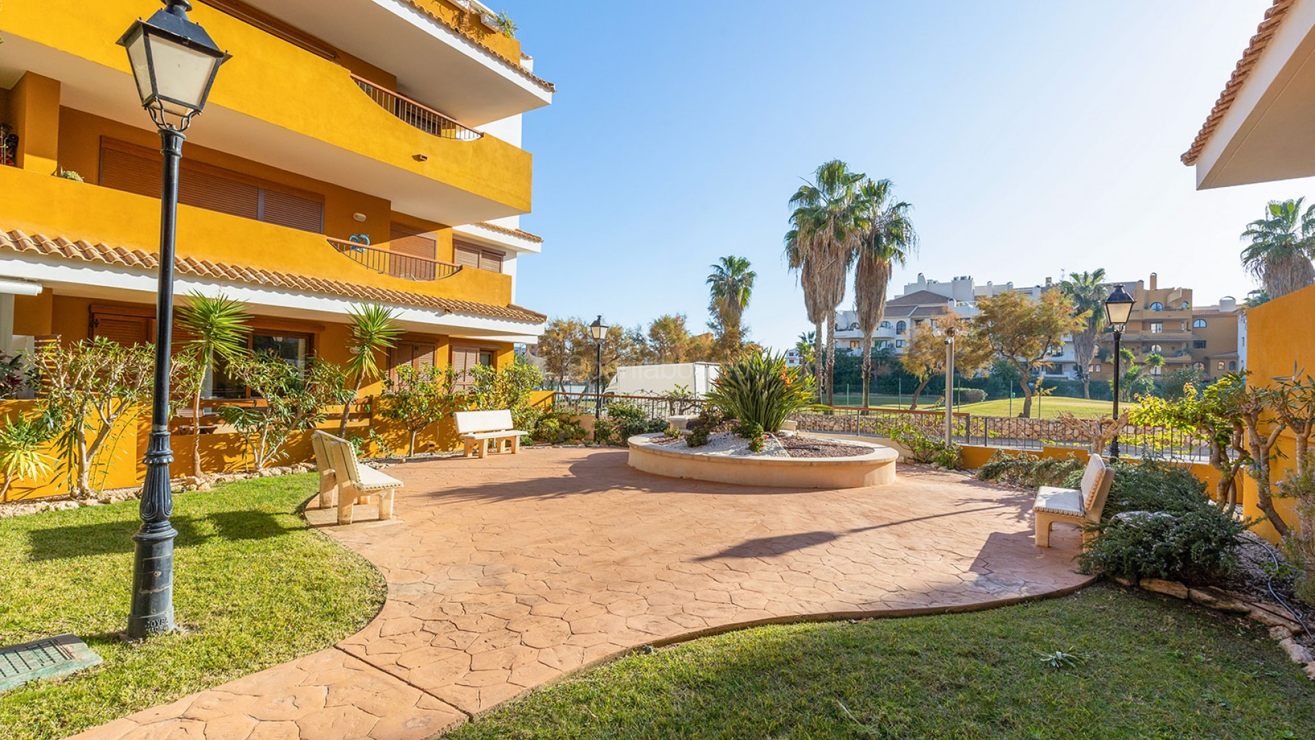 Segunda mano - Apartamento -
Torrevieja - Punta Prima