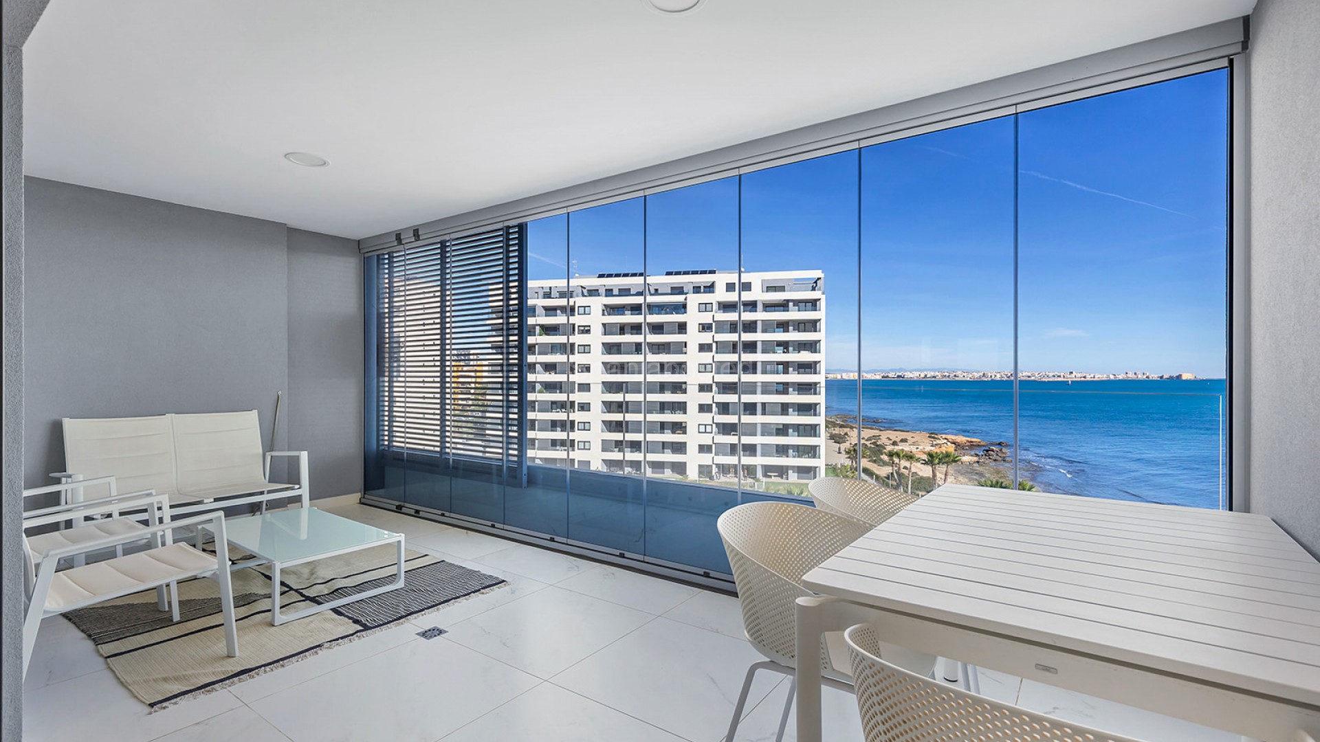 Segunda mano - Apartamento -
Torrevieja - Punta Prima