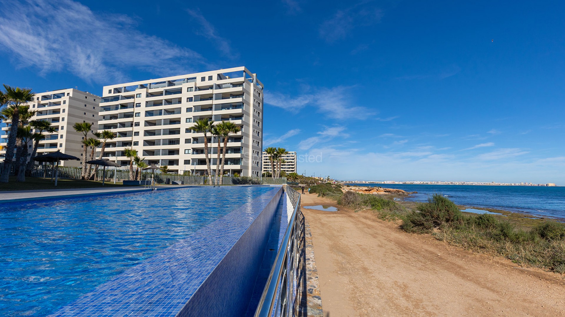 Segunda mano - Apartamento -
Torrevieja - Punta Prima