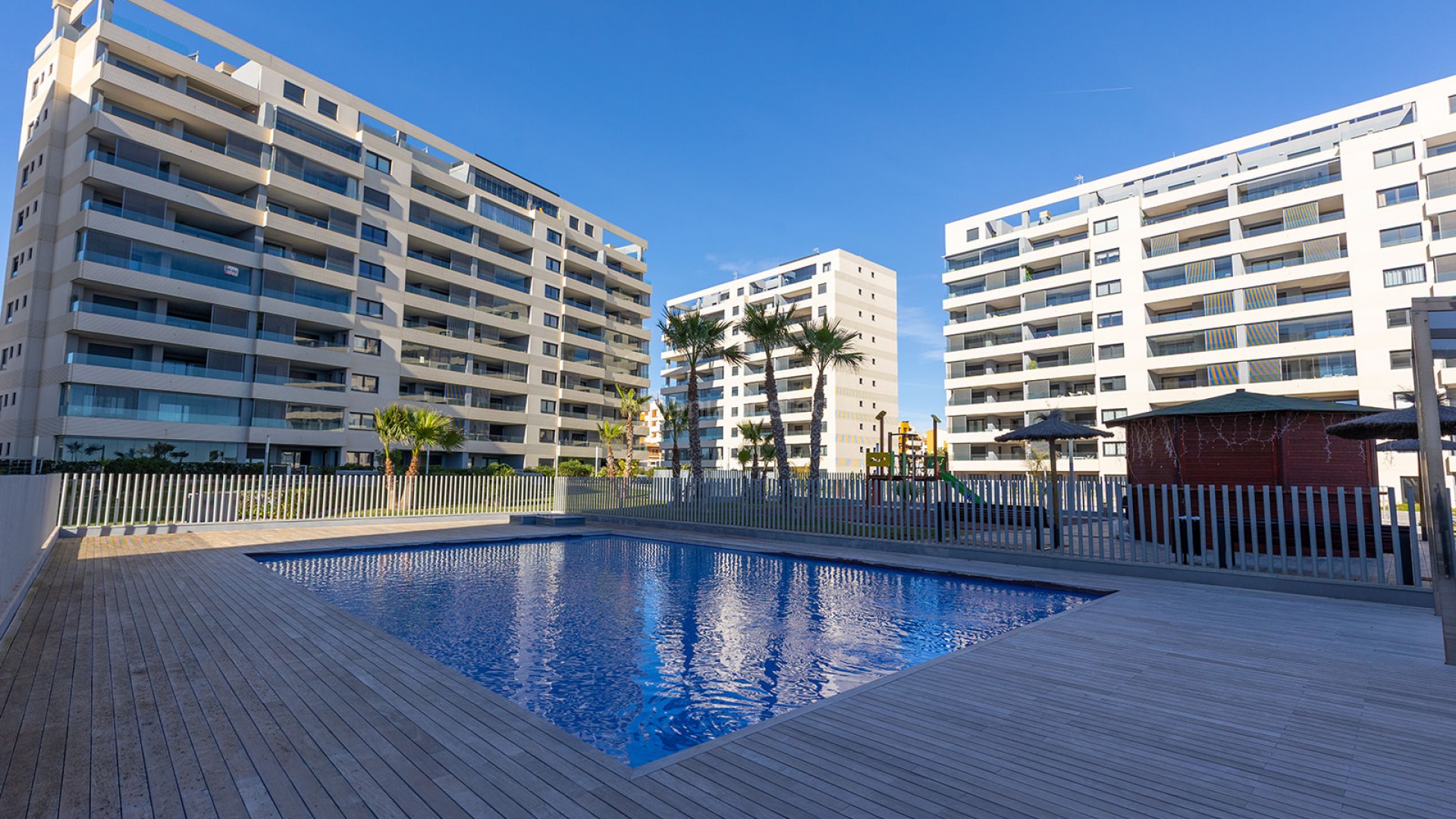 Segunda mano - Apartamento -
Torrevieja - Punta Prima