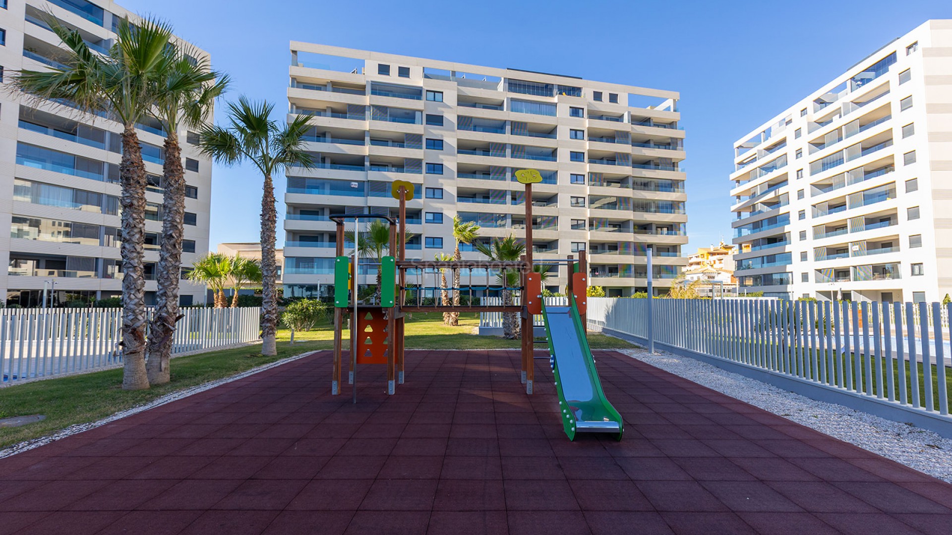Segunda mano - Apartamento -
Torrevieja - Punta Prima