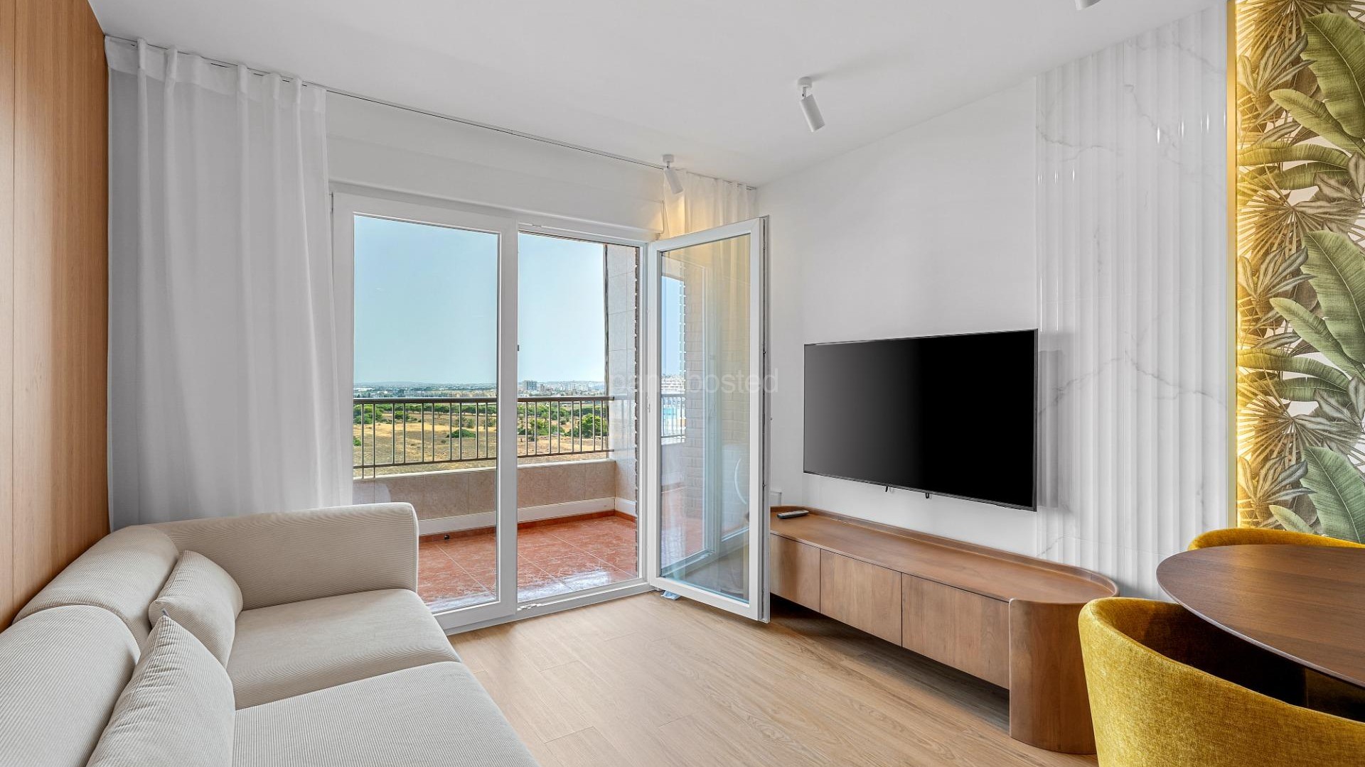 Segunda mano - Apartamento -
Torrevieja - Punta prima