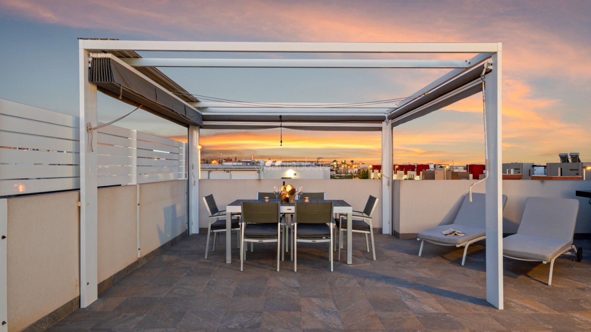 Segunda mano - Apartamento -
Torrevieja