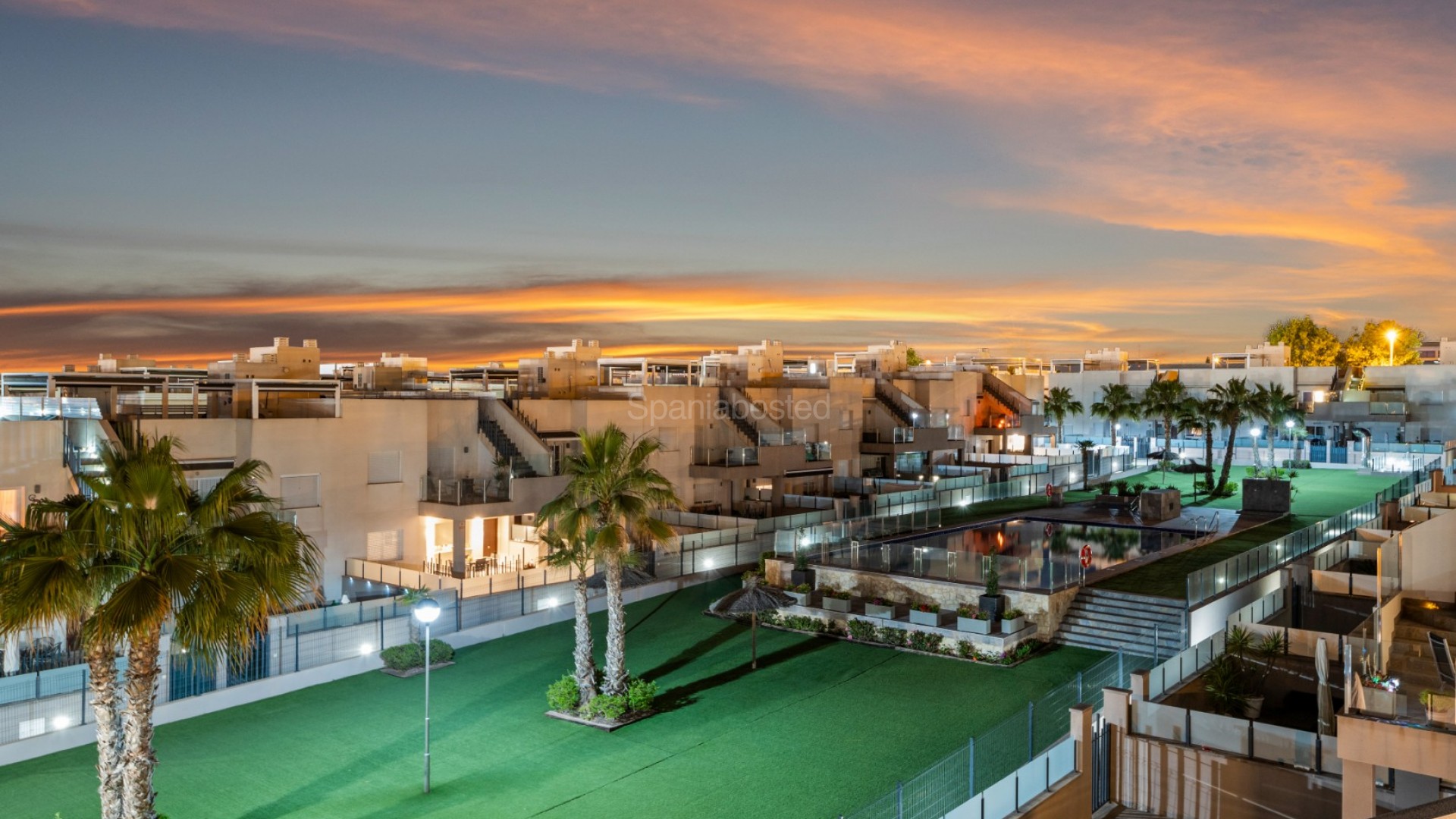 Segunda mano - Apartamento -
Torrevieja