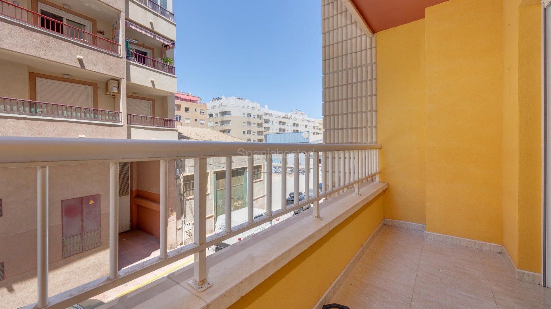 Segunda mano - Apartamento -
Torrevieja