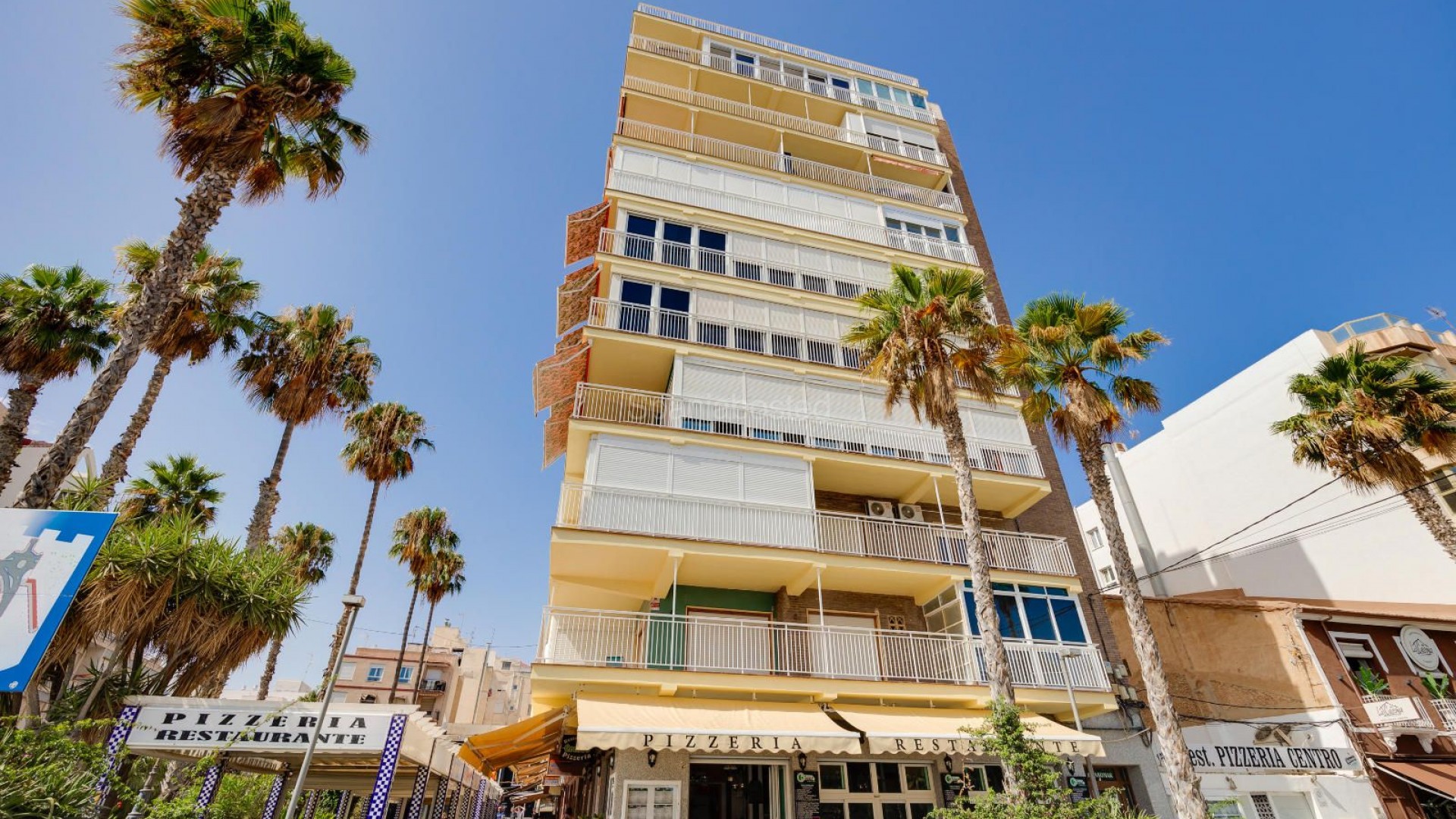 Segunda mano - Apartamento -
Torrevieja