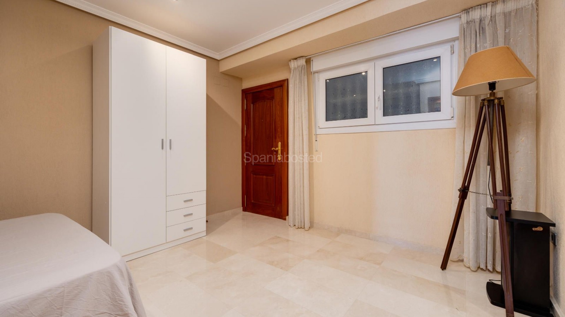 Segunda mano - Apartamento -
Torrevieja